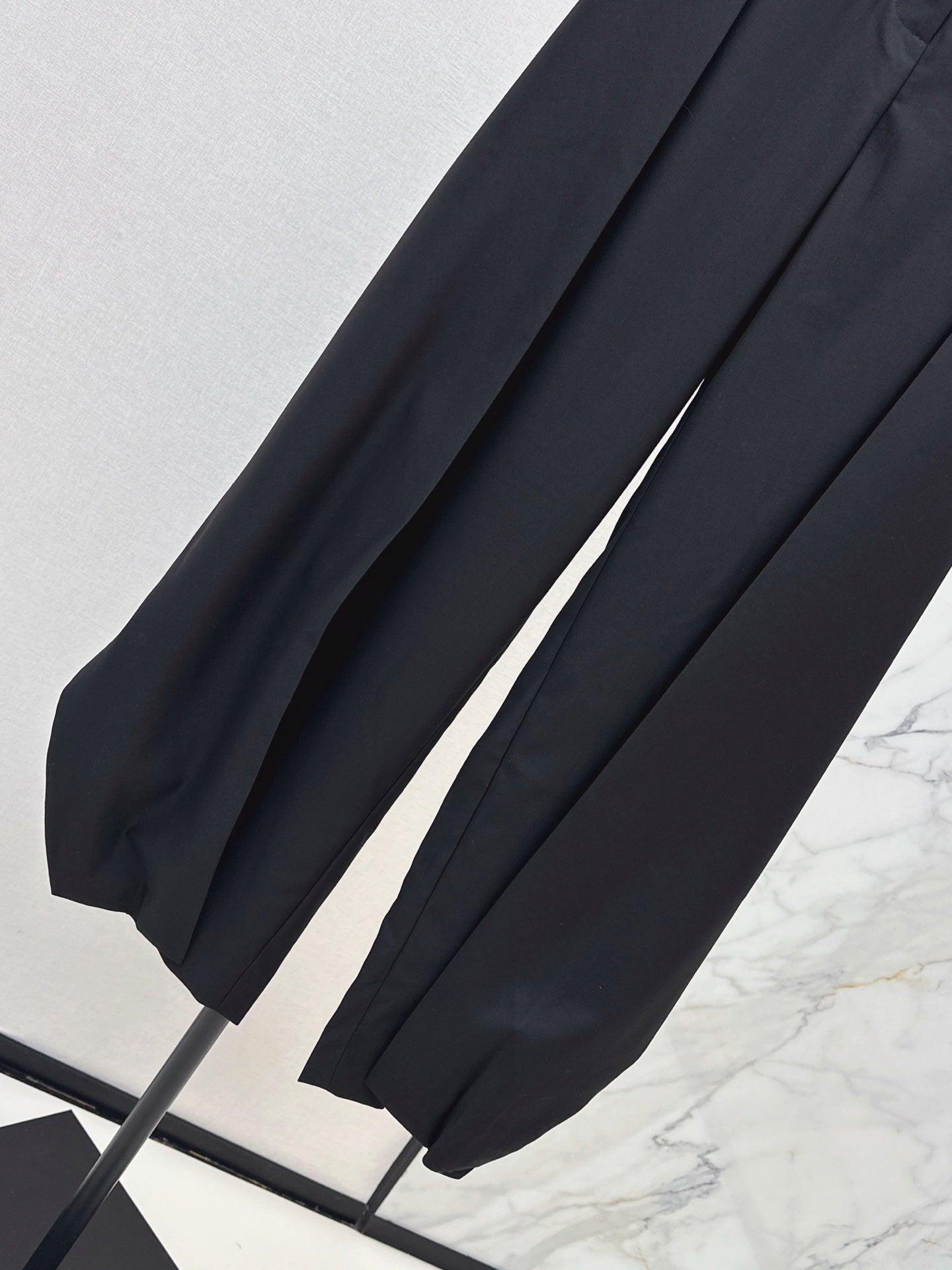 26FW New Pleated Wide-Leg Trousers 🖤