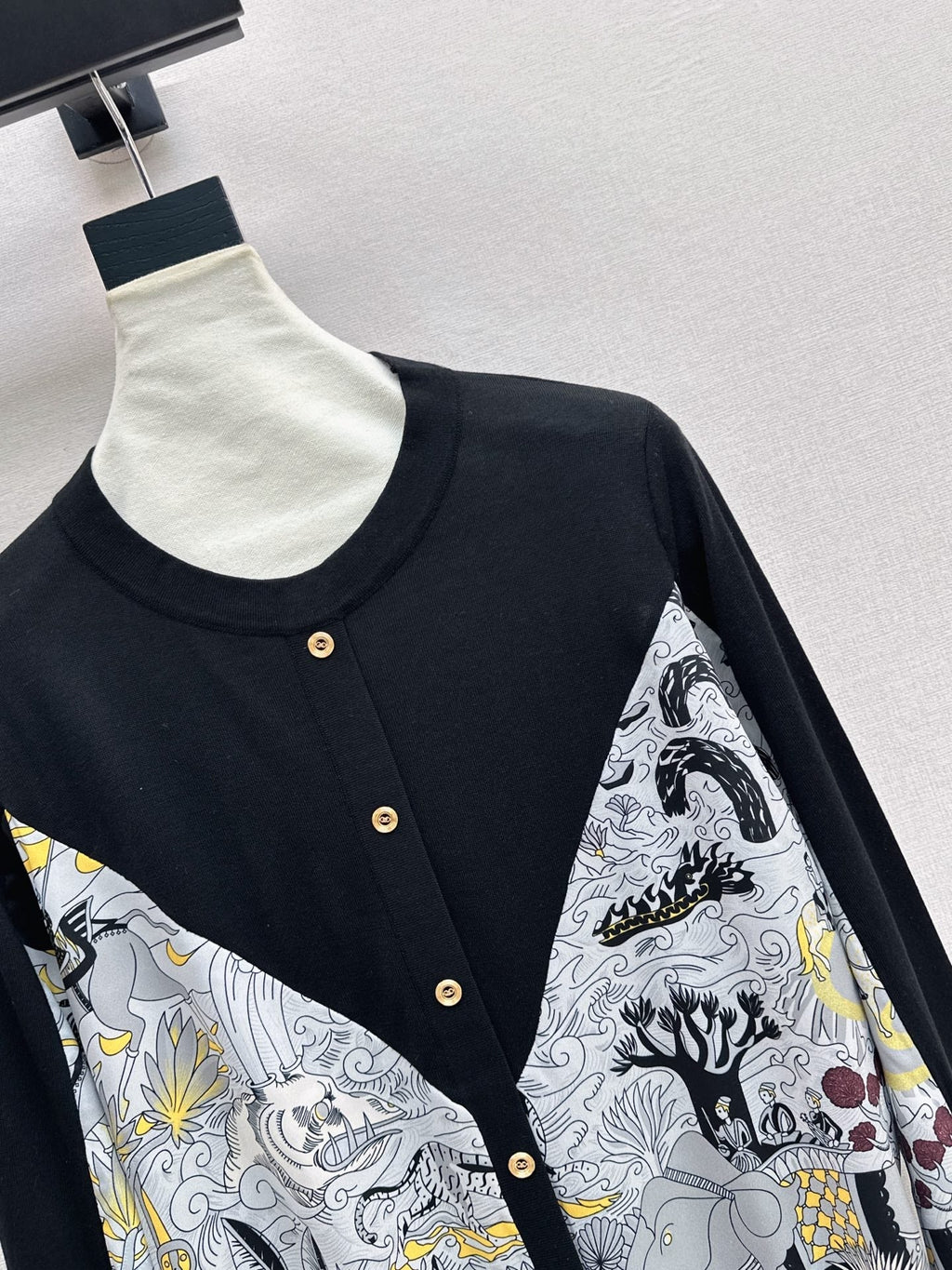 26FW New Printed Panel Knit Cardigan 🖤
