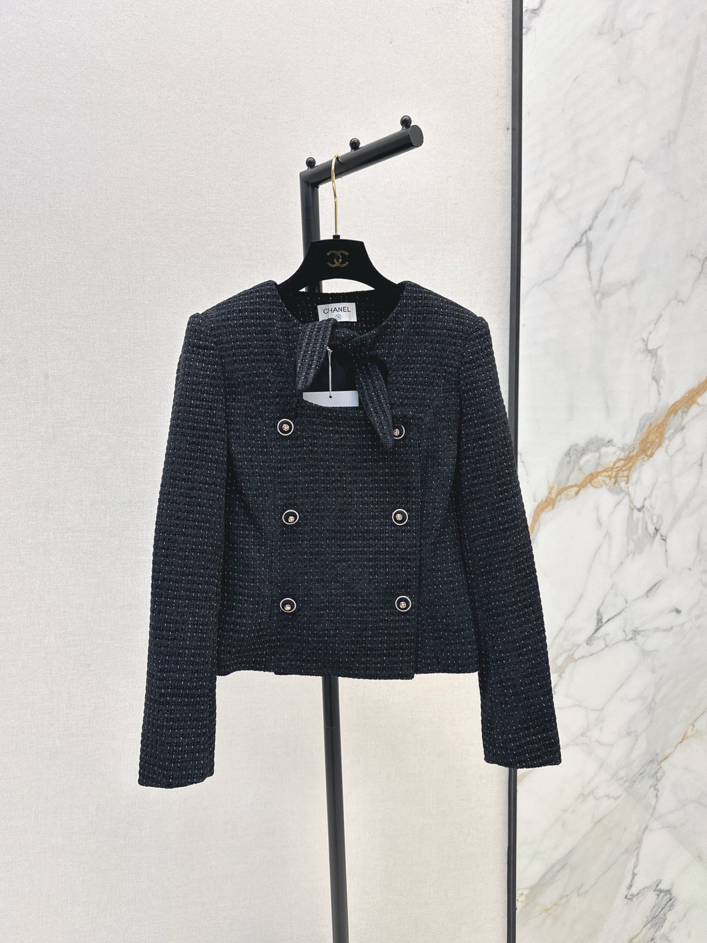 26FW New Knitted Jacket with Rabbit Ear Tie Detail 🤍