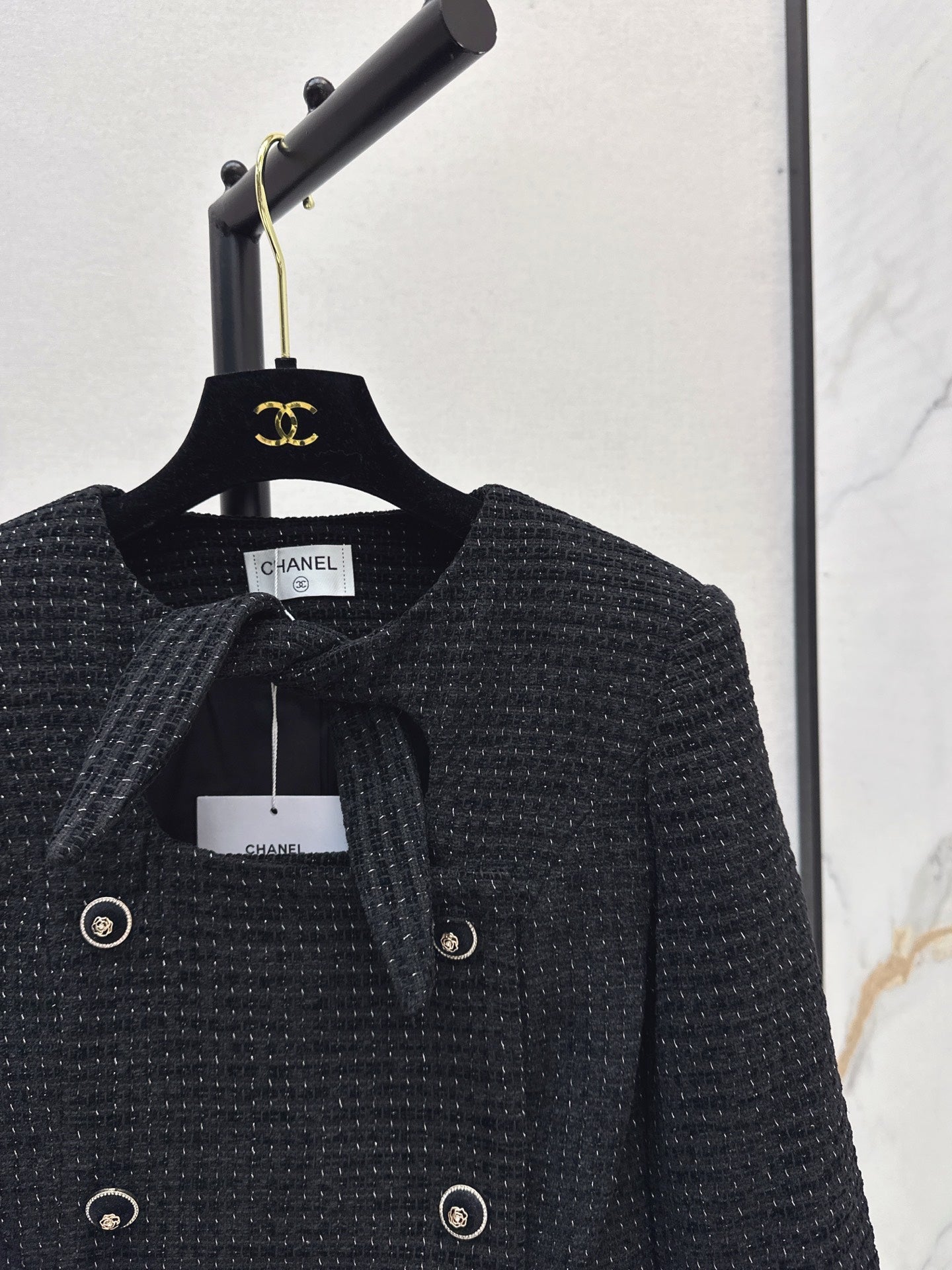 26FW New Knitted Jacket with Rabbit Ear Tie Detail 🤍