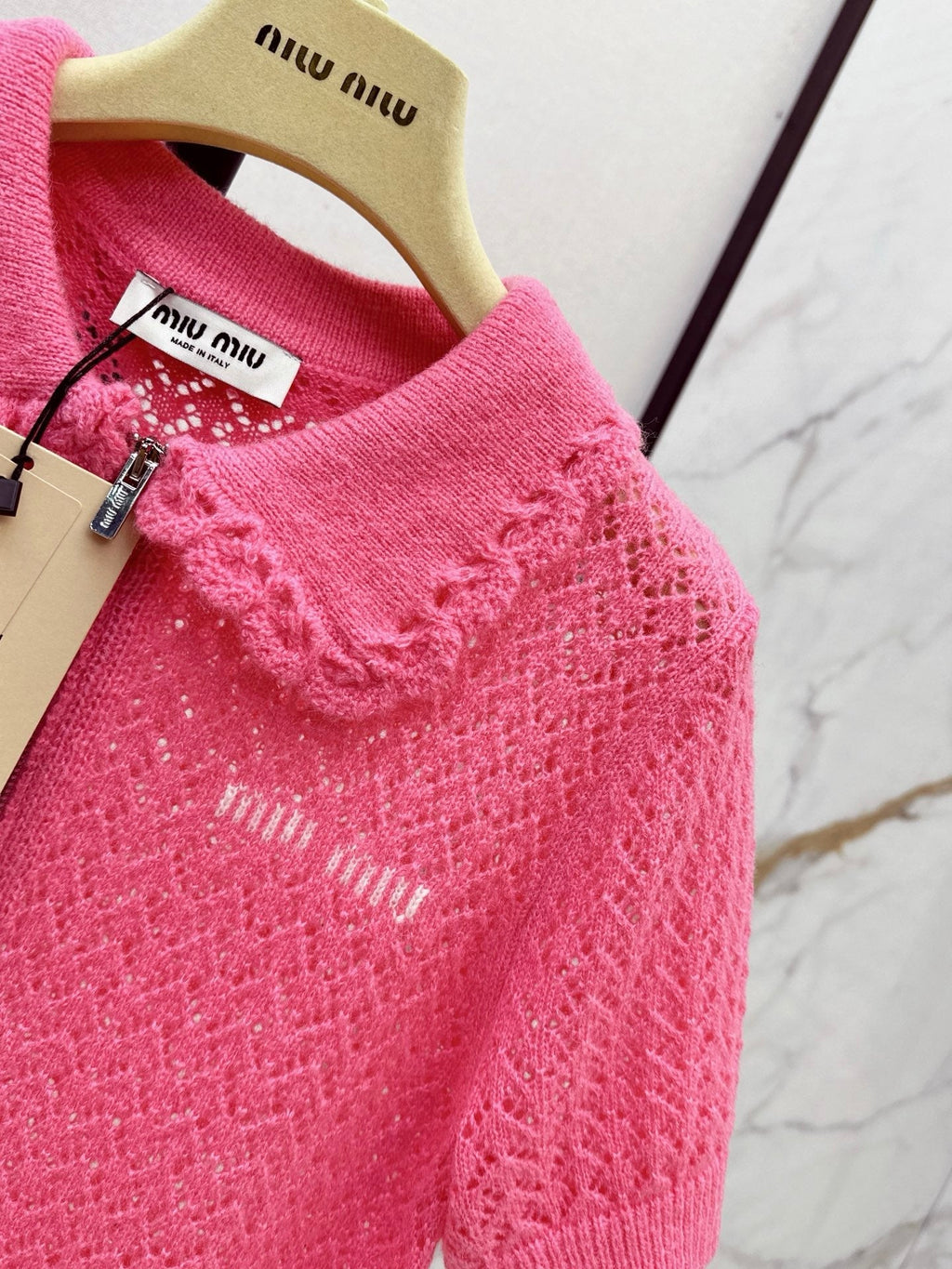 26FW New Pink Short-Sleeve Knit Polo with Cut-Out Detail and Collar 💕