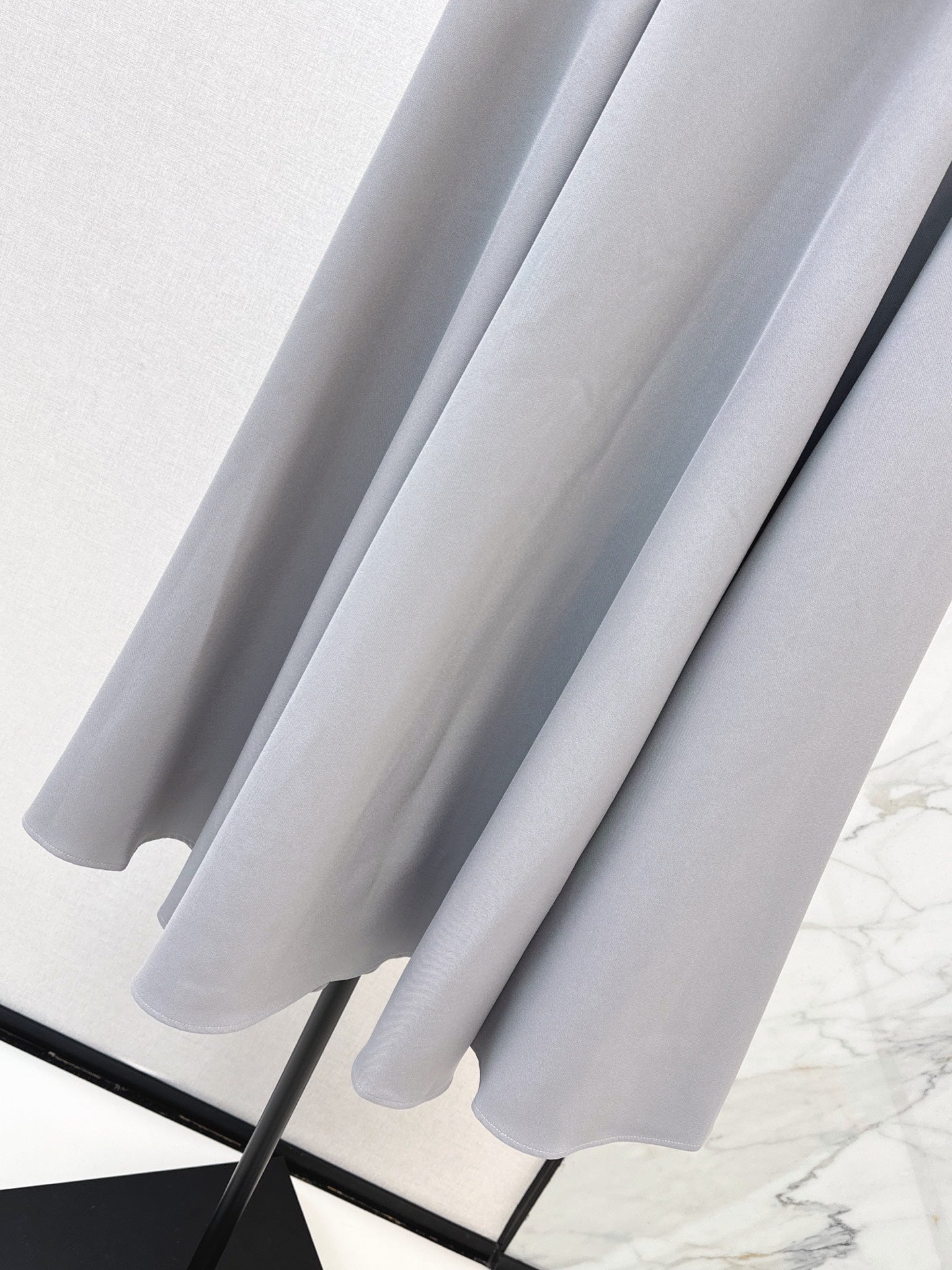26FW New High-Waisted Flared Skirt 🩶