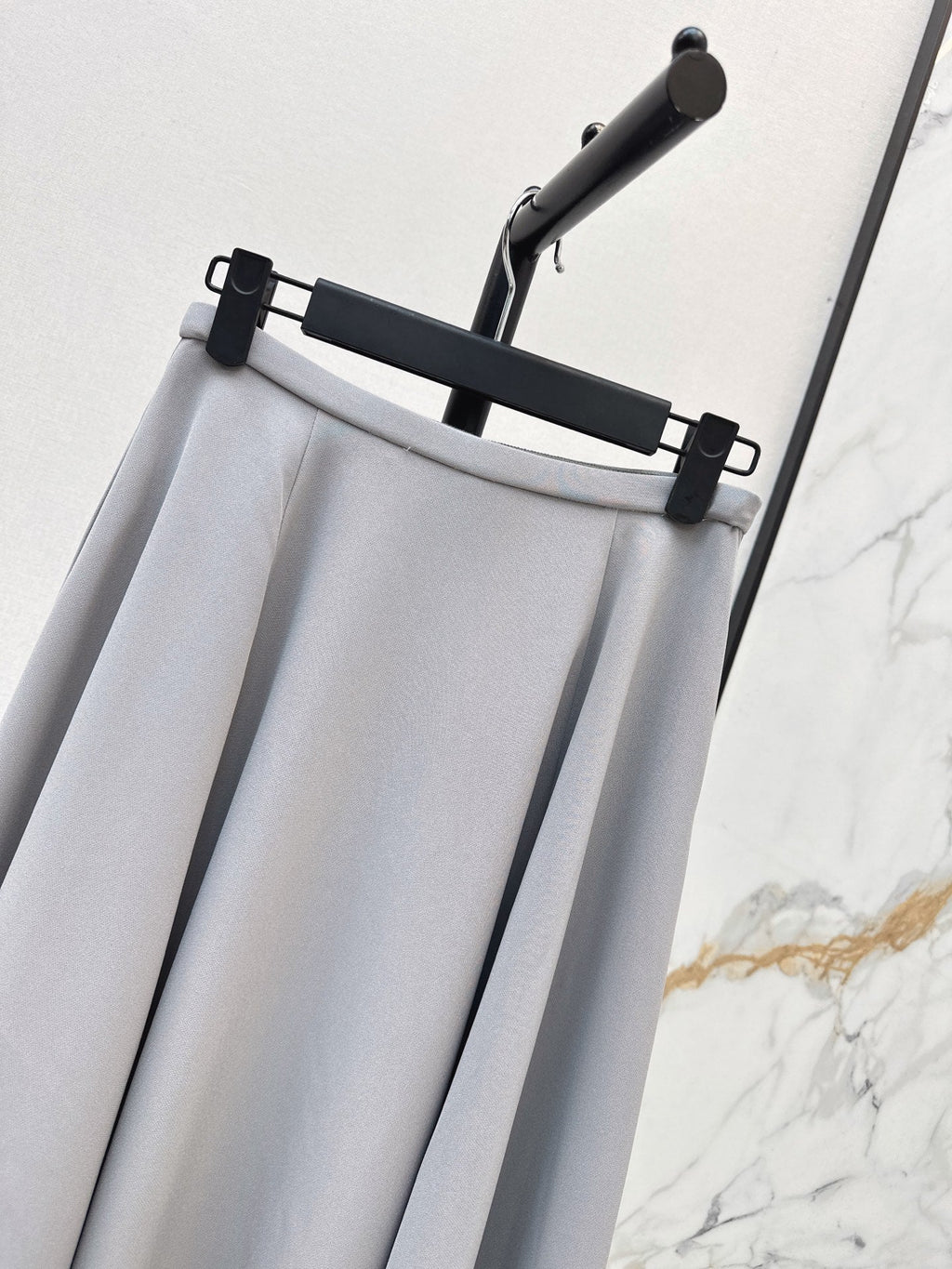 26FW New High-Waisted Flared Skirt 🩶