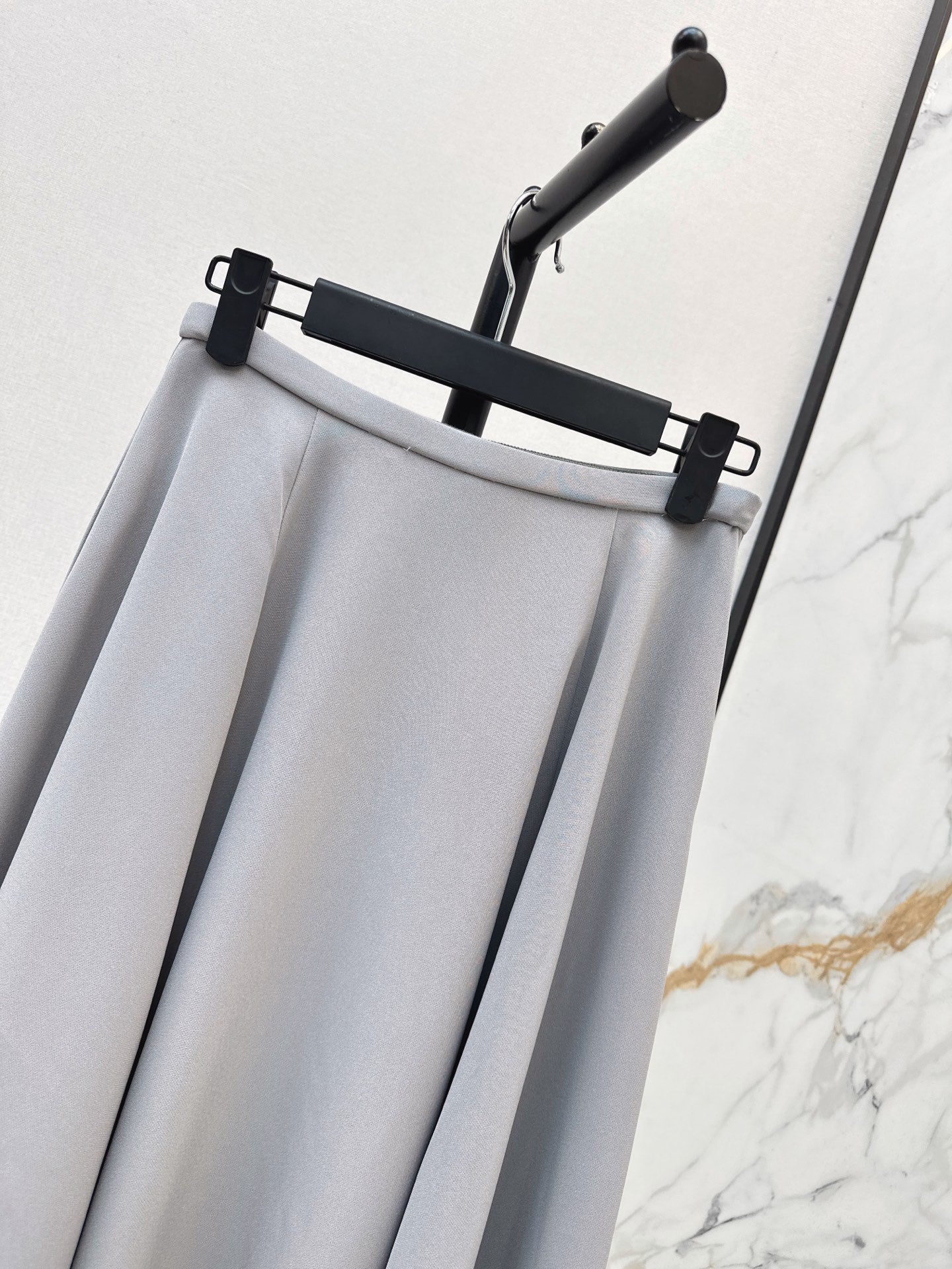 26FW New High-Waisted Flared Skirt 🩶