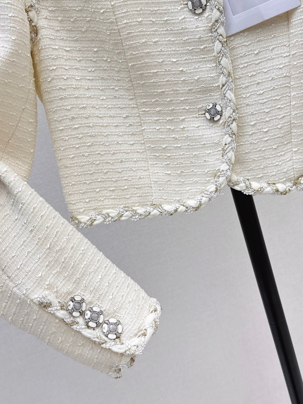 26FW New Cropped Jacket with Woven Trim 🤍