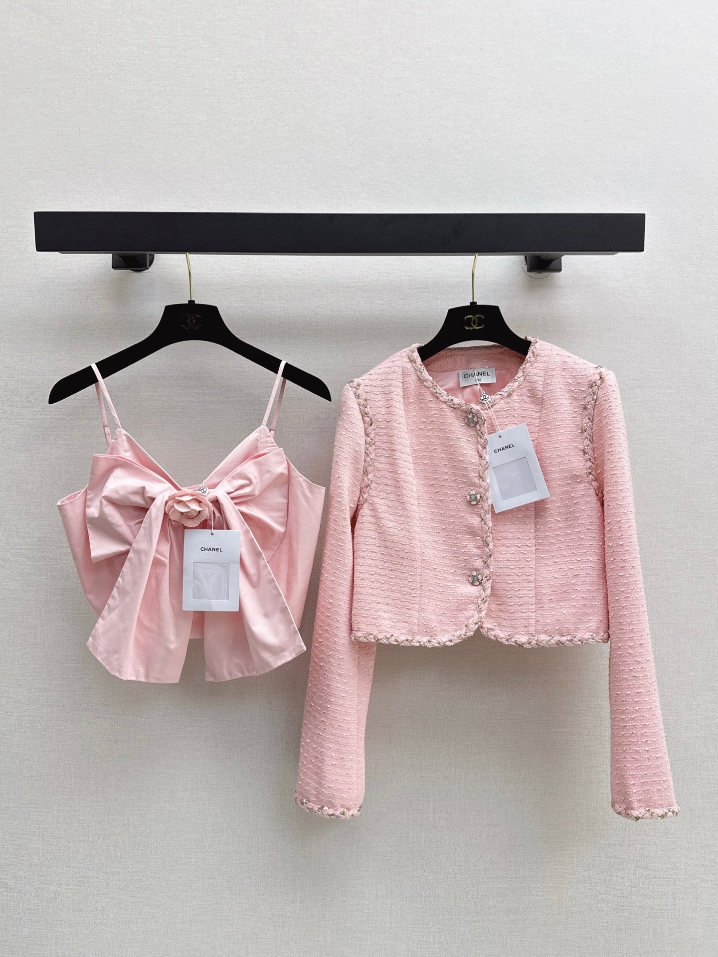 26FW New Cropped Jacket with Woven Trim 🤍
