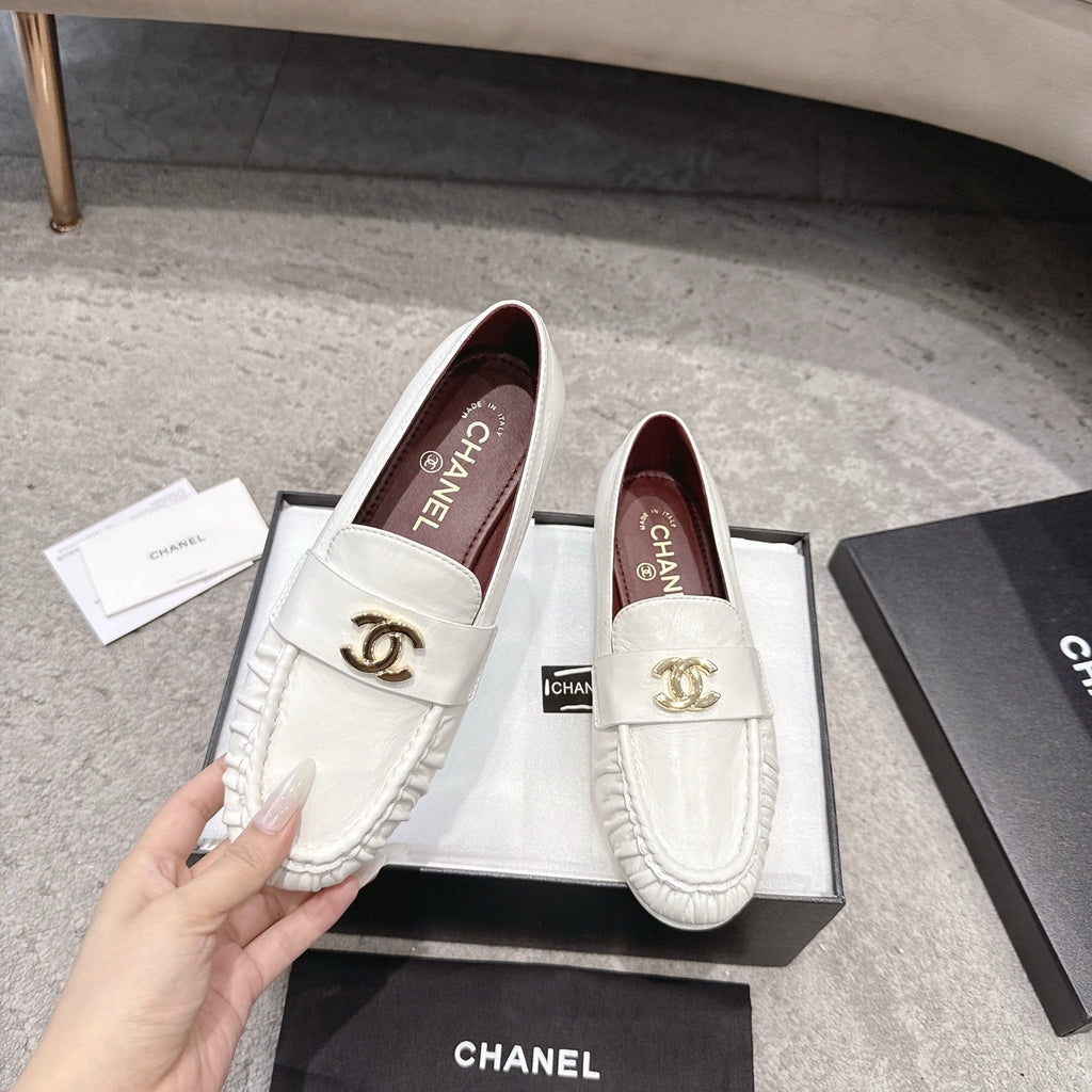 26FW New Pleated Flat Mules – Vintage-Style Flats