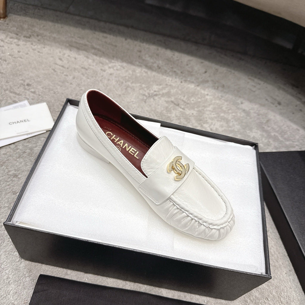 26FW New Pleated Flat Mules – Vintage-Style Flats