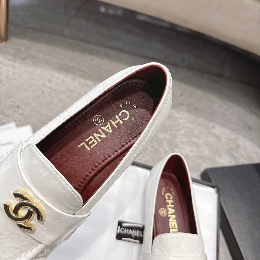26FW New Pleated Flat Mules – Vintage-Style Flats