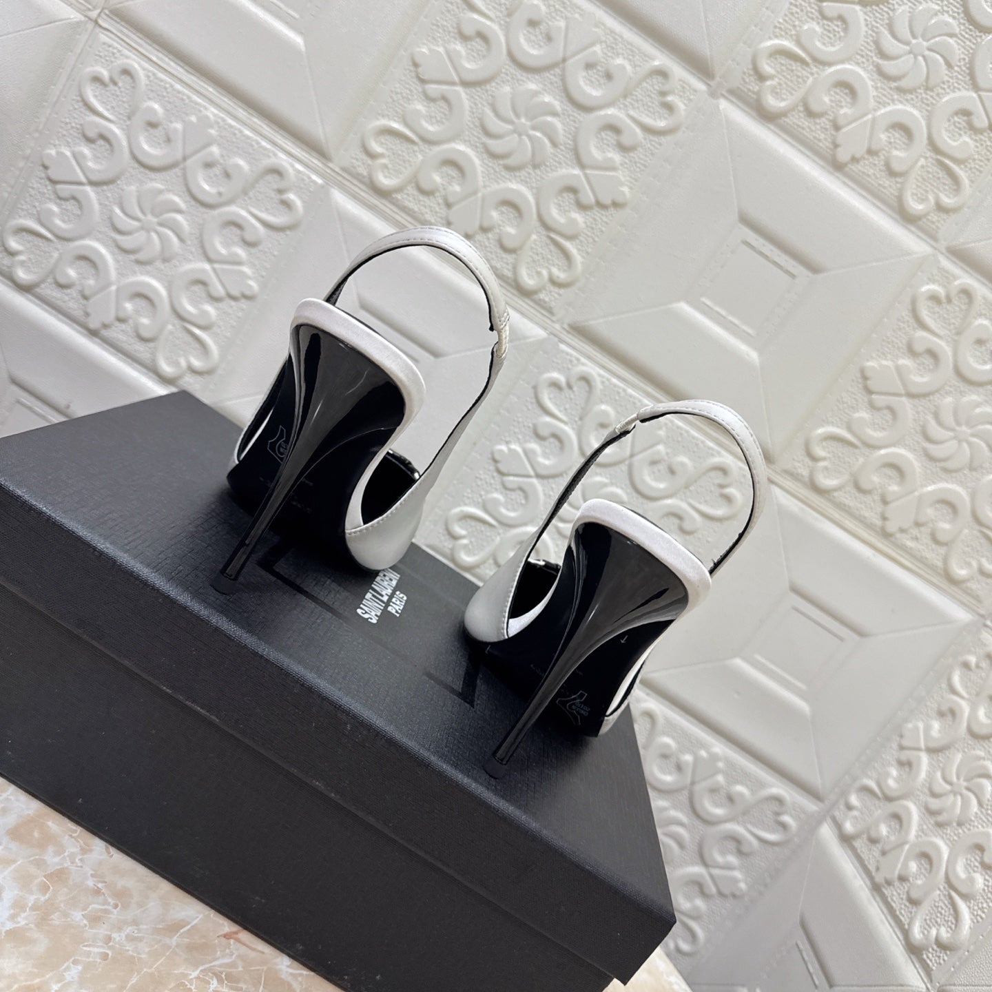 26FW New YSL Logo High Heels 👠(height: 10.5cm)