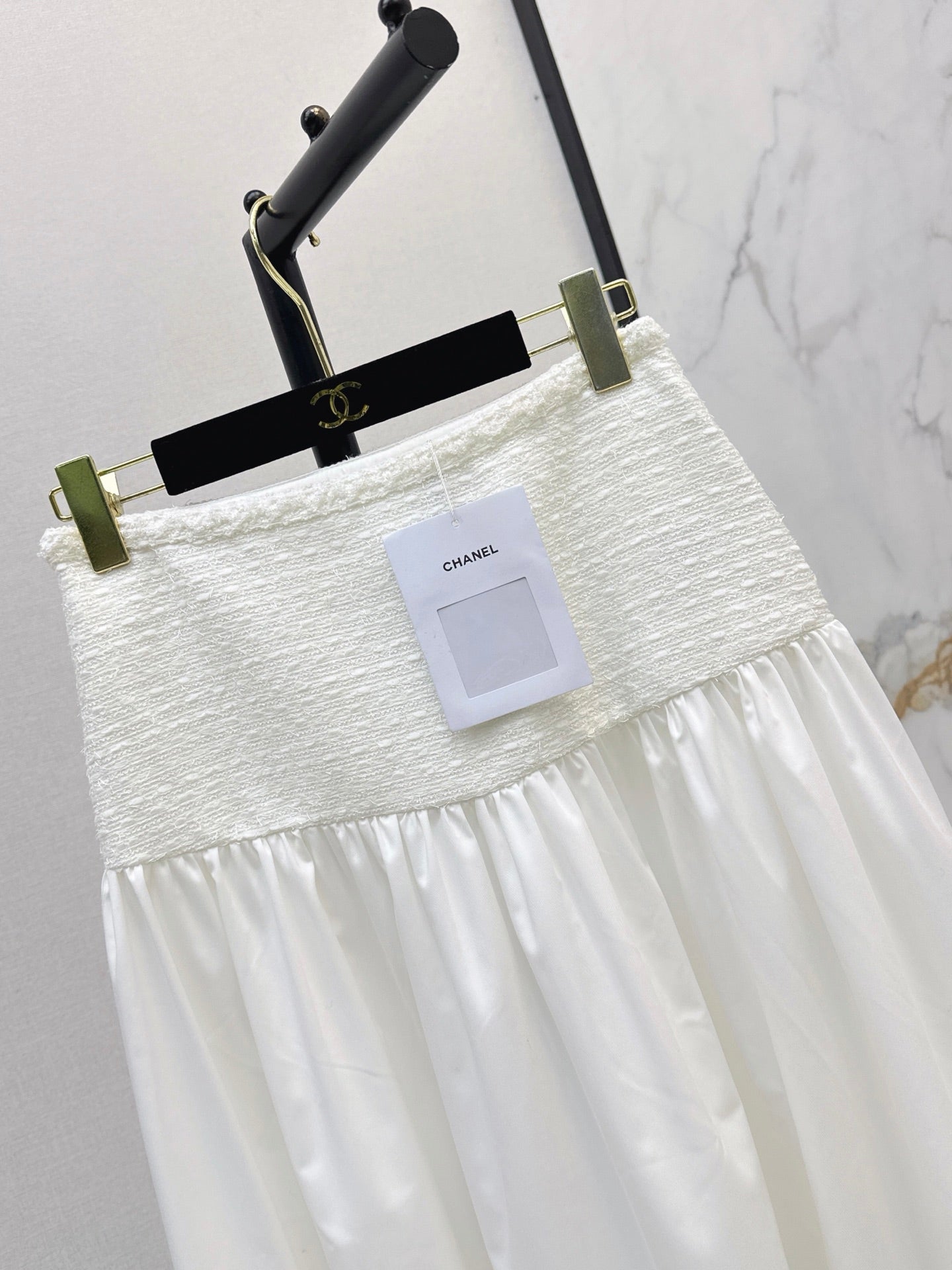 26FW New Knitted & Paneled Midi Skirt 🤍