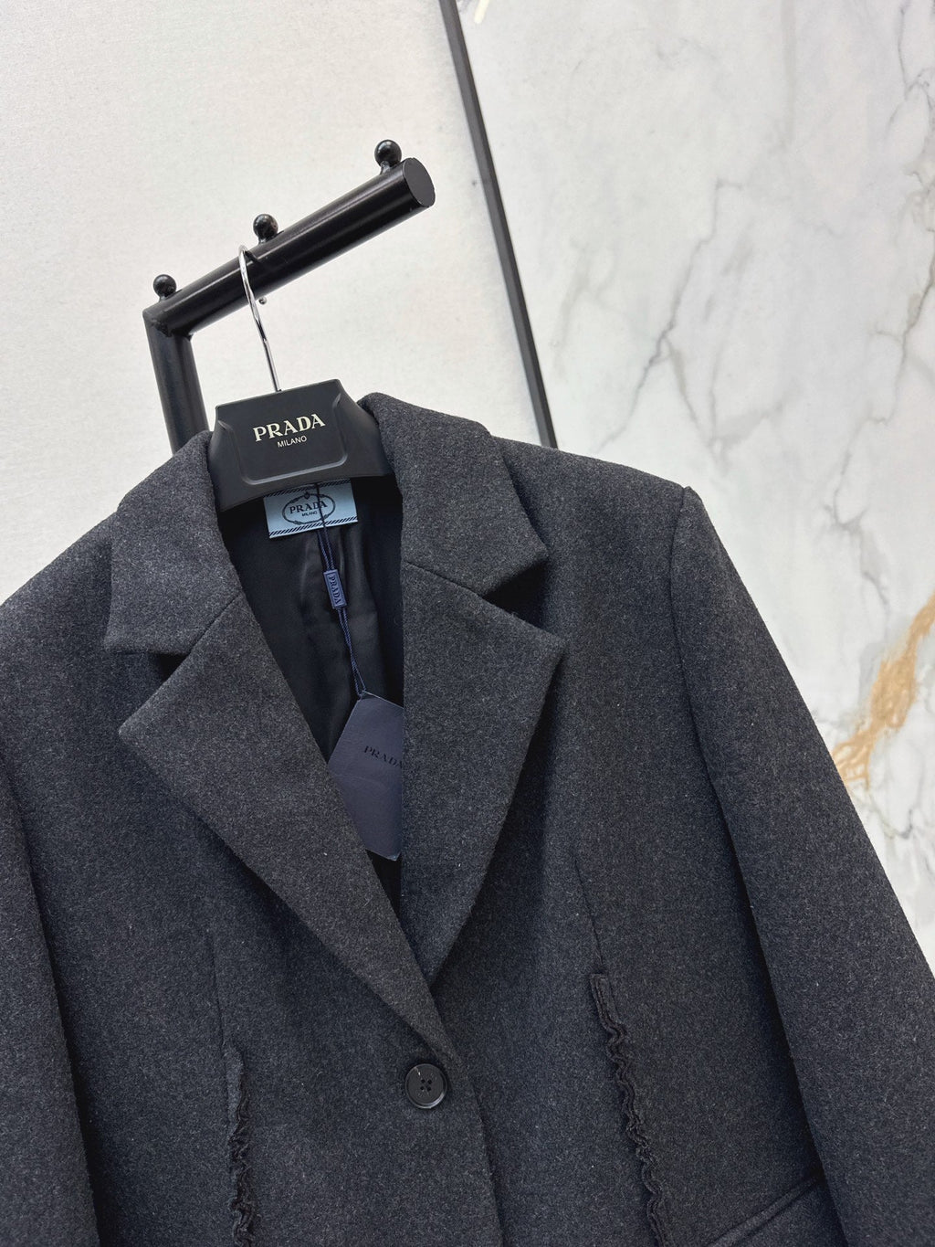 26FW New Blazer with Lettuce-Edge Trim 🩶