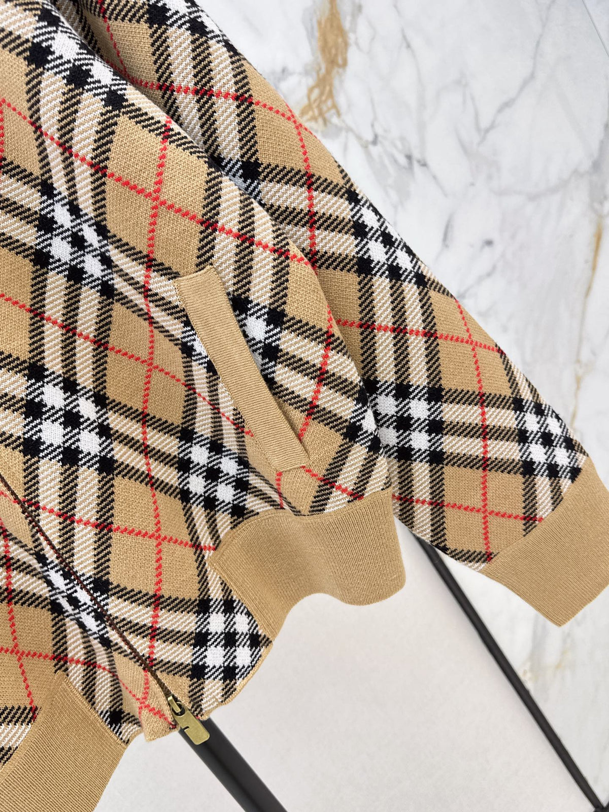 26FW New Plaid Stand-Collar Knit Cardigan 🖤