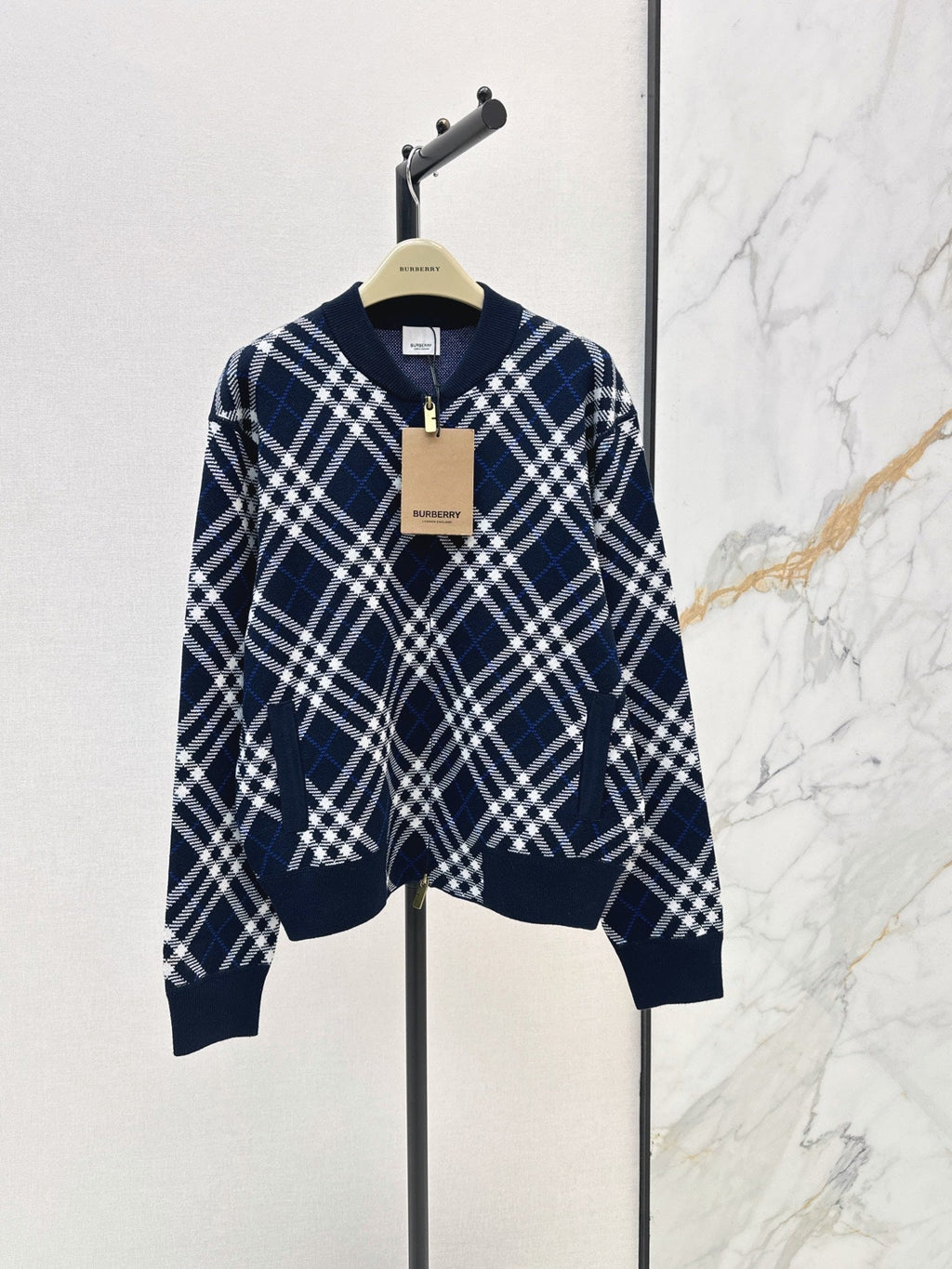 26FW New Plaid Stand-Collar Knit Cardigan 🖤