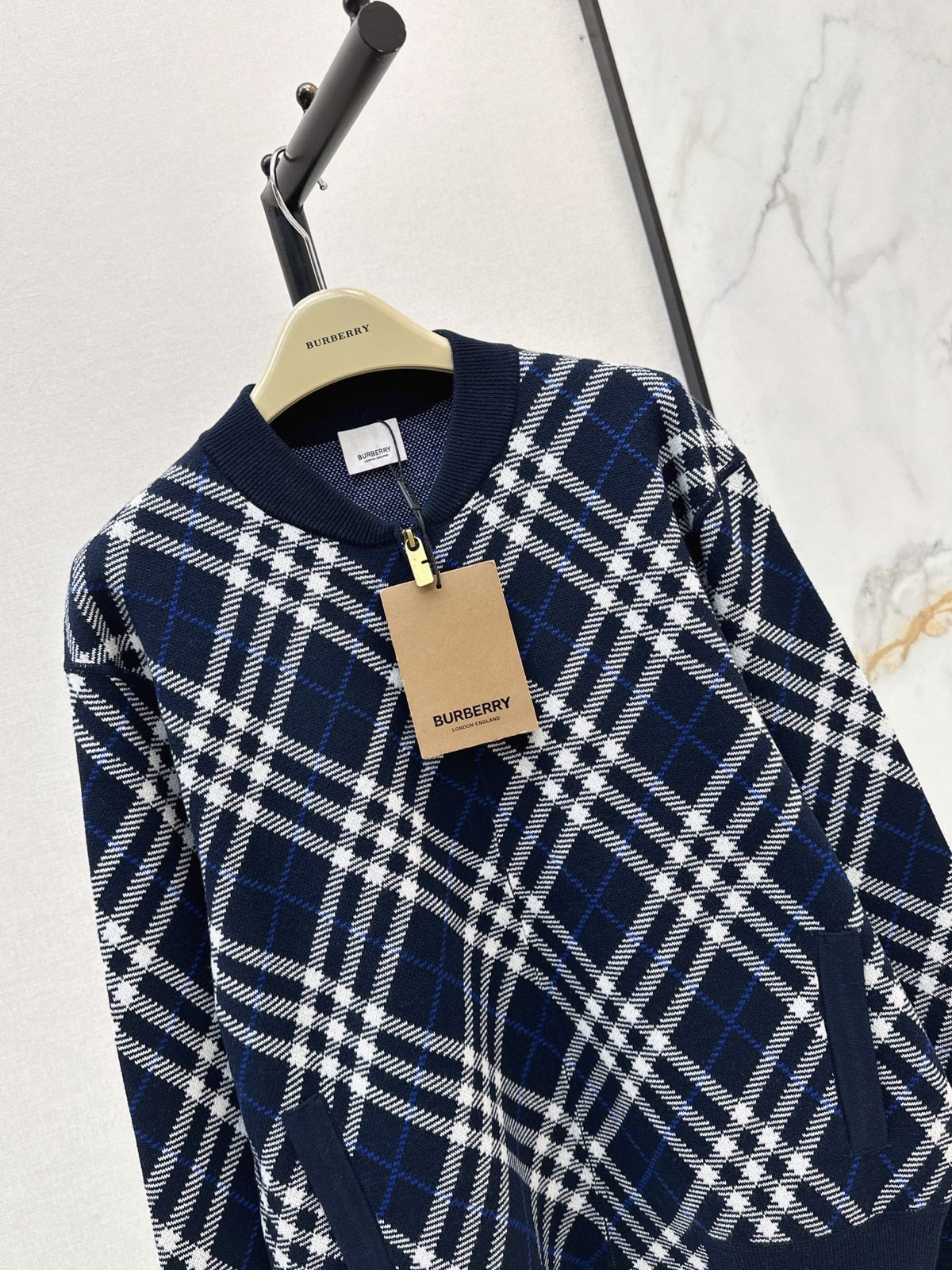26FW New Plaid Stand-Collar Knit Cardigan 🖤
