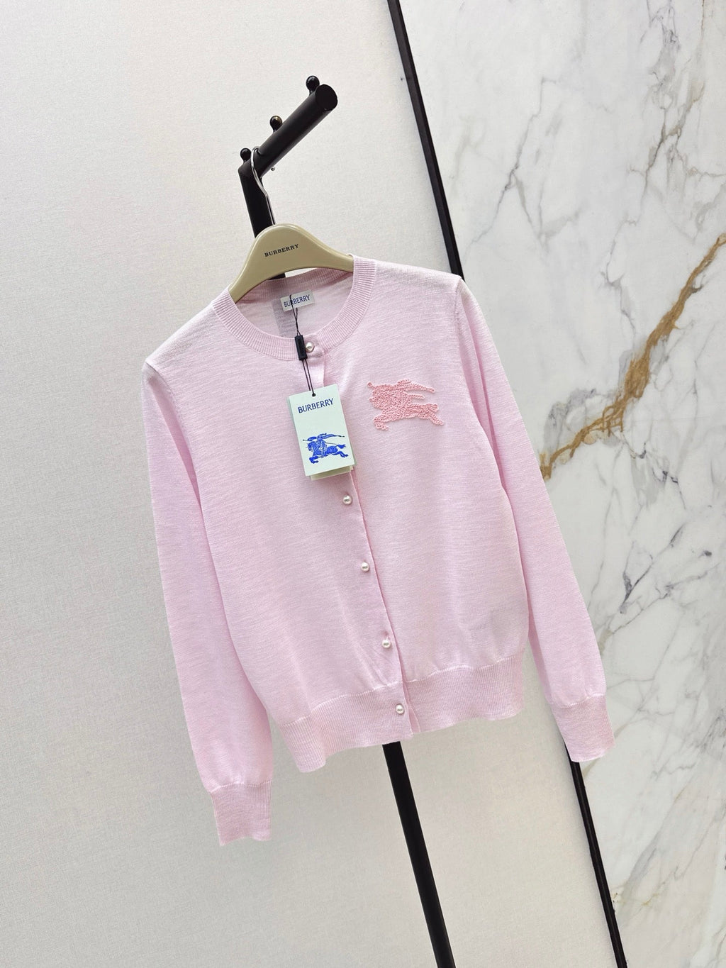 26FW New Jacquard Equestrian Knight Crew-Neck Button-Up Cardigan 💕