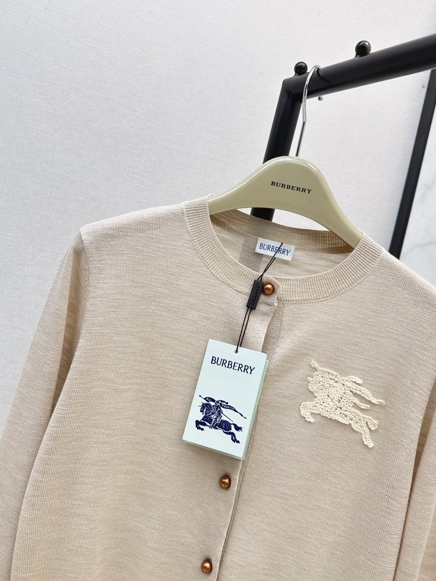 26FW New Jacquard Equestrian Knight Crew-Neck Button-Up Cardigan 💕