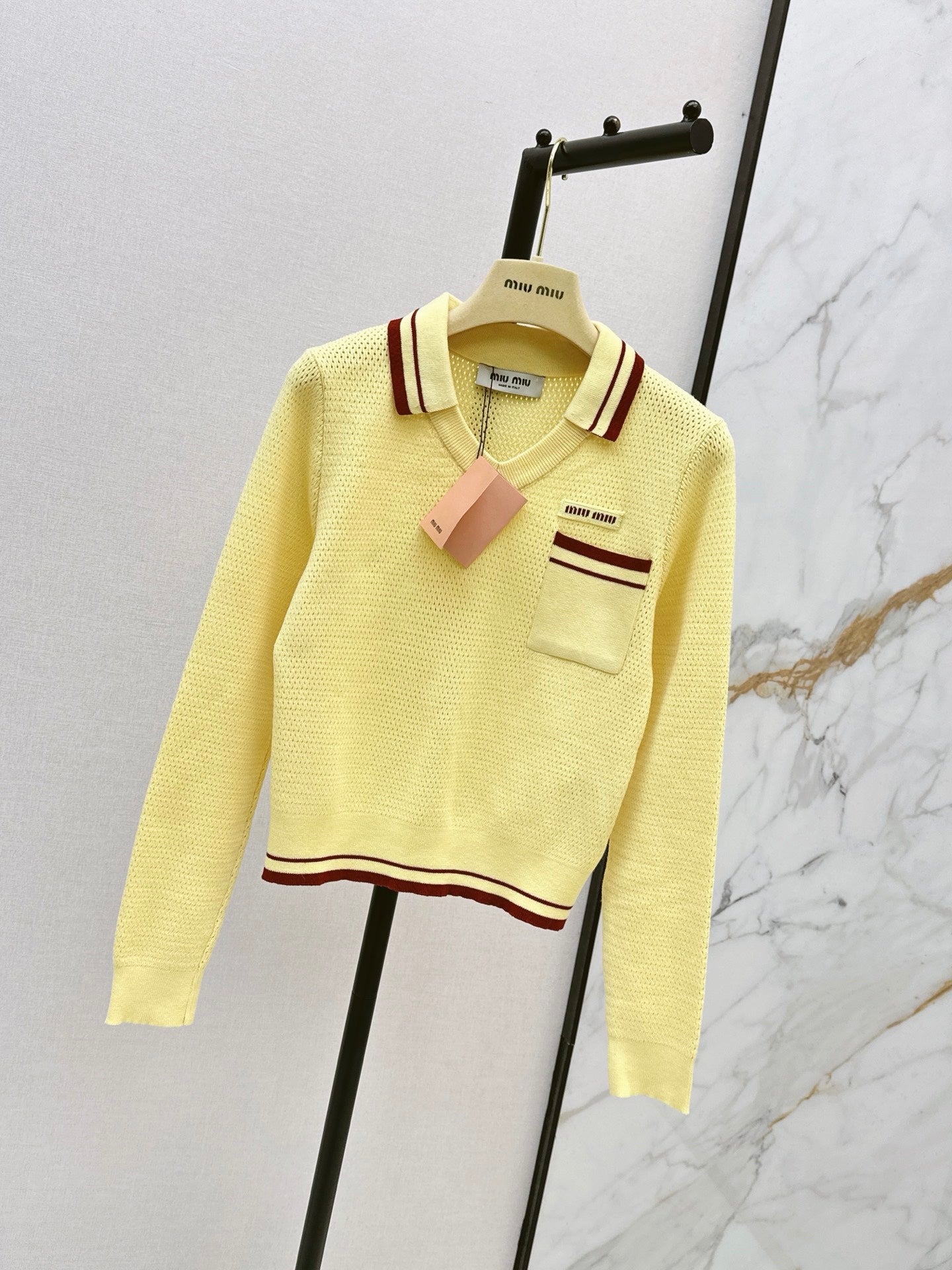 26FW New Color-Block Striped Collared Knit Top 💛