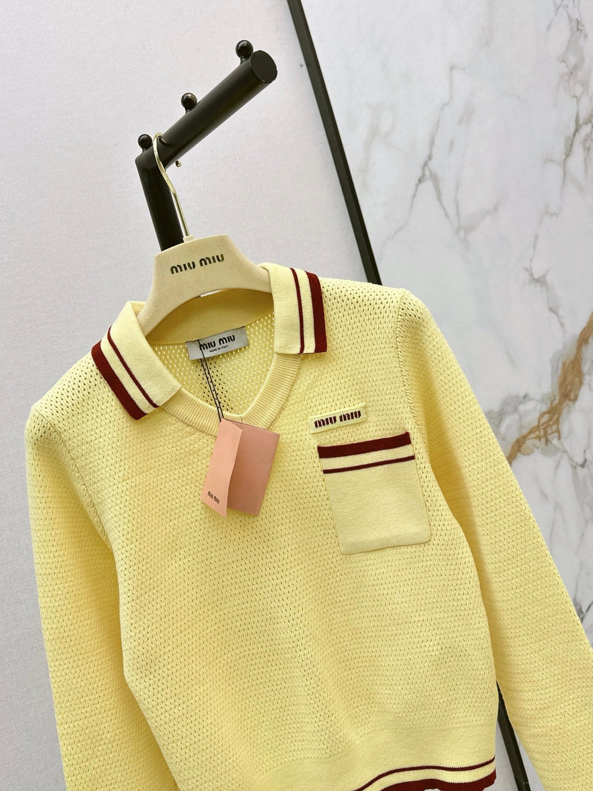 26FW New Color-Block Striped Collared Knit Top 💛