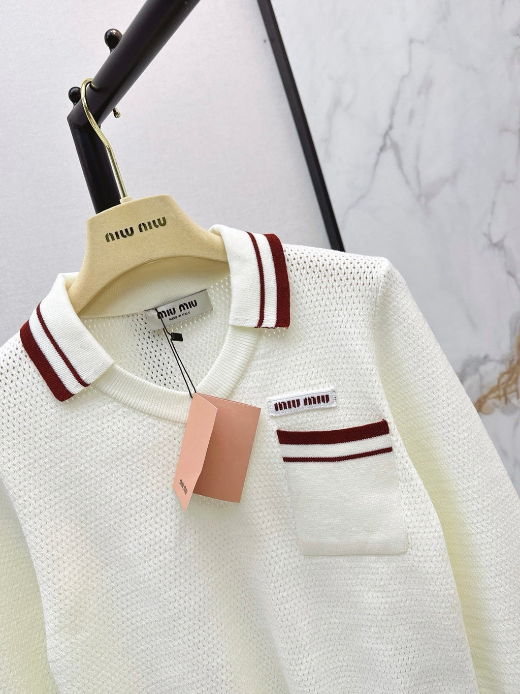 26FW New Color-Block Striped Collared Knit Top 💛