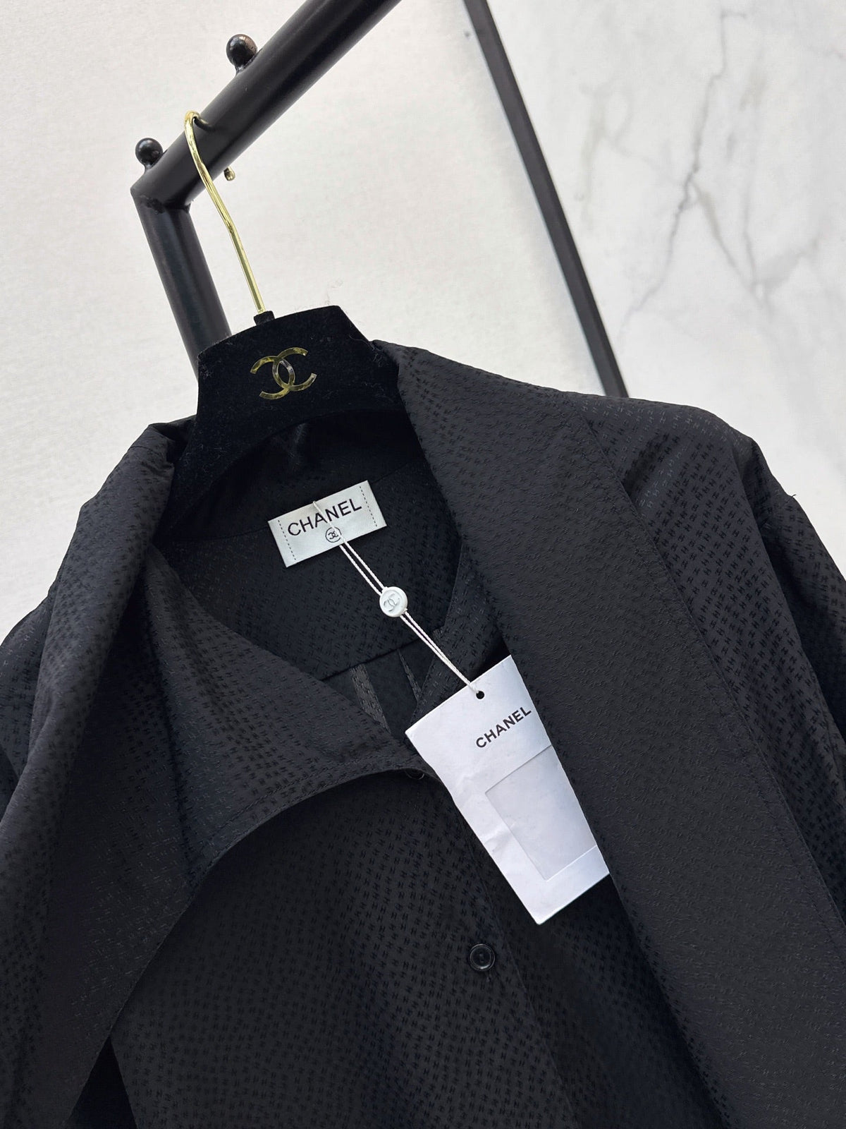 26FW New "Coco Girl" Style: Jacquard Silk Shirt 🖤