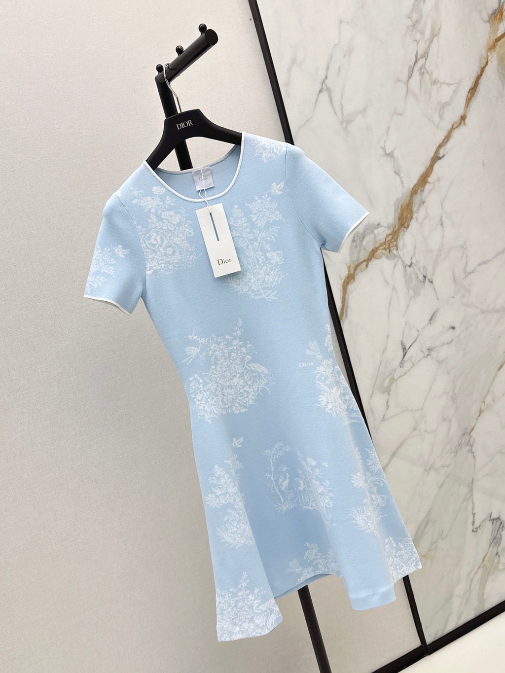 26FW New Floral Jacquard Crew-Neck Short-Sleeve Dress 🩵