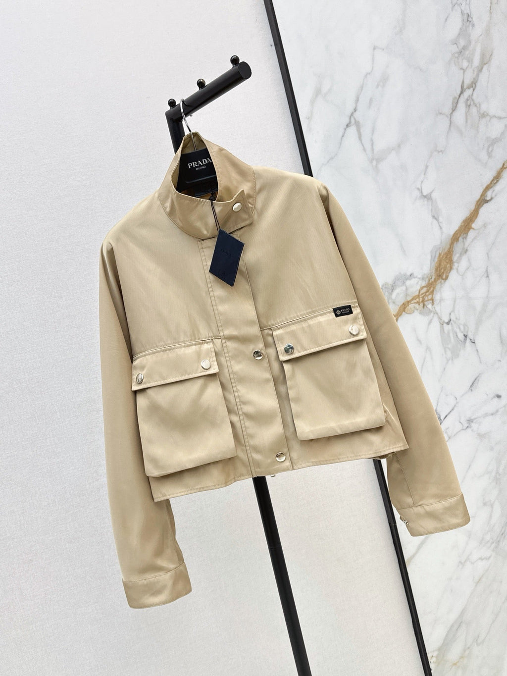 26FW New Nylon Cropped Jacket with Stand Collar 🤎