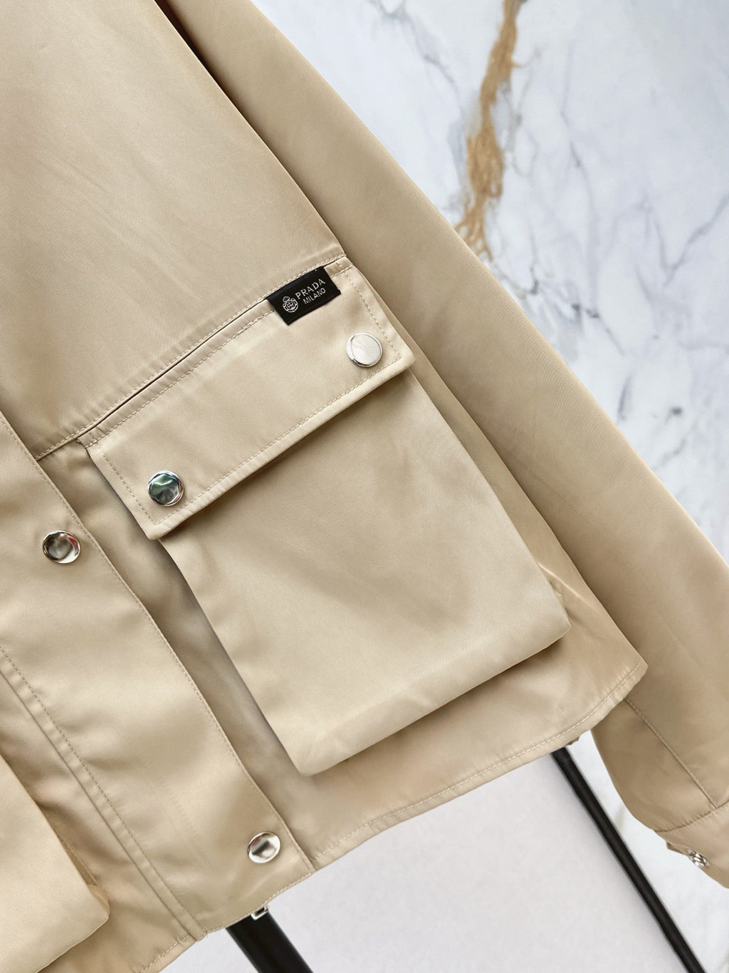 26FW New Nylon Cropped Jacket with Stand Collar 🤎