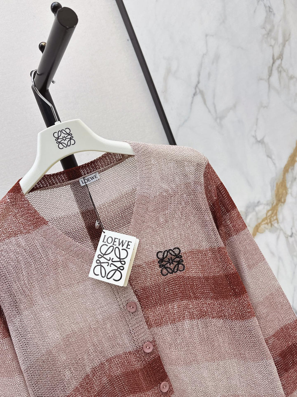 26FW New V-Neck Striped Knit Cardigan 🤍