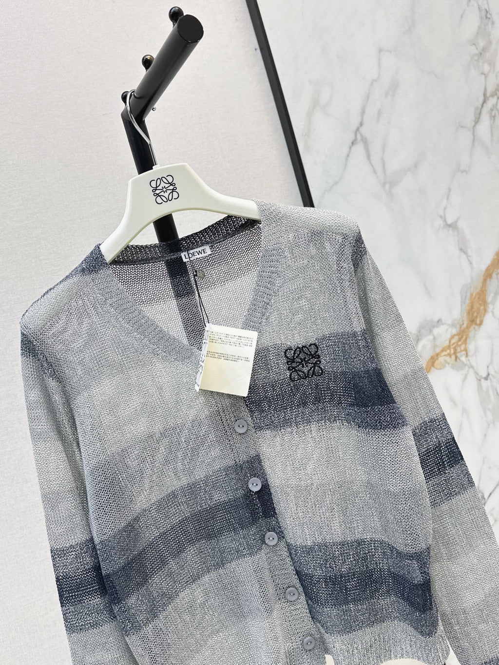 26FW New V-Neck Striped Knit Cardigan 🤍