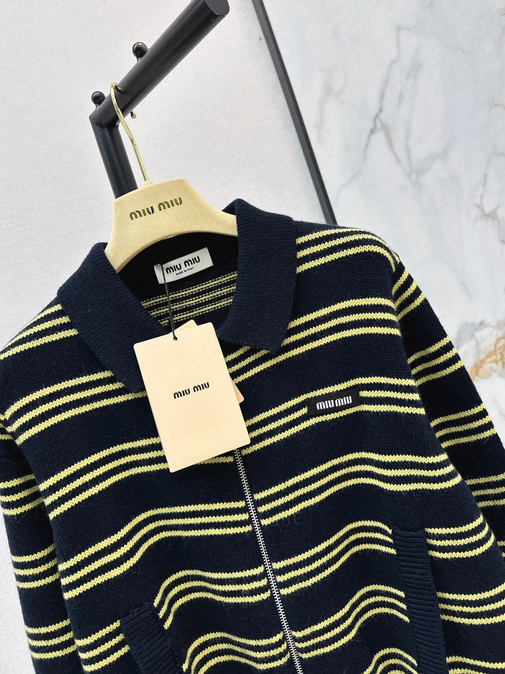 26FW New Striped Knit Cardigan with Collar 🖤