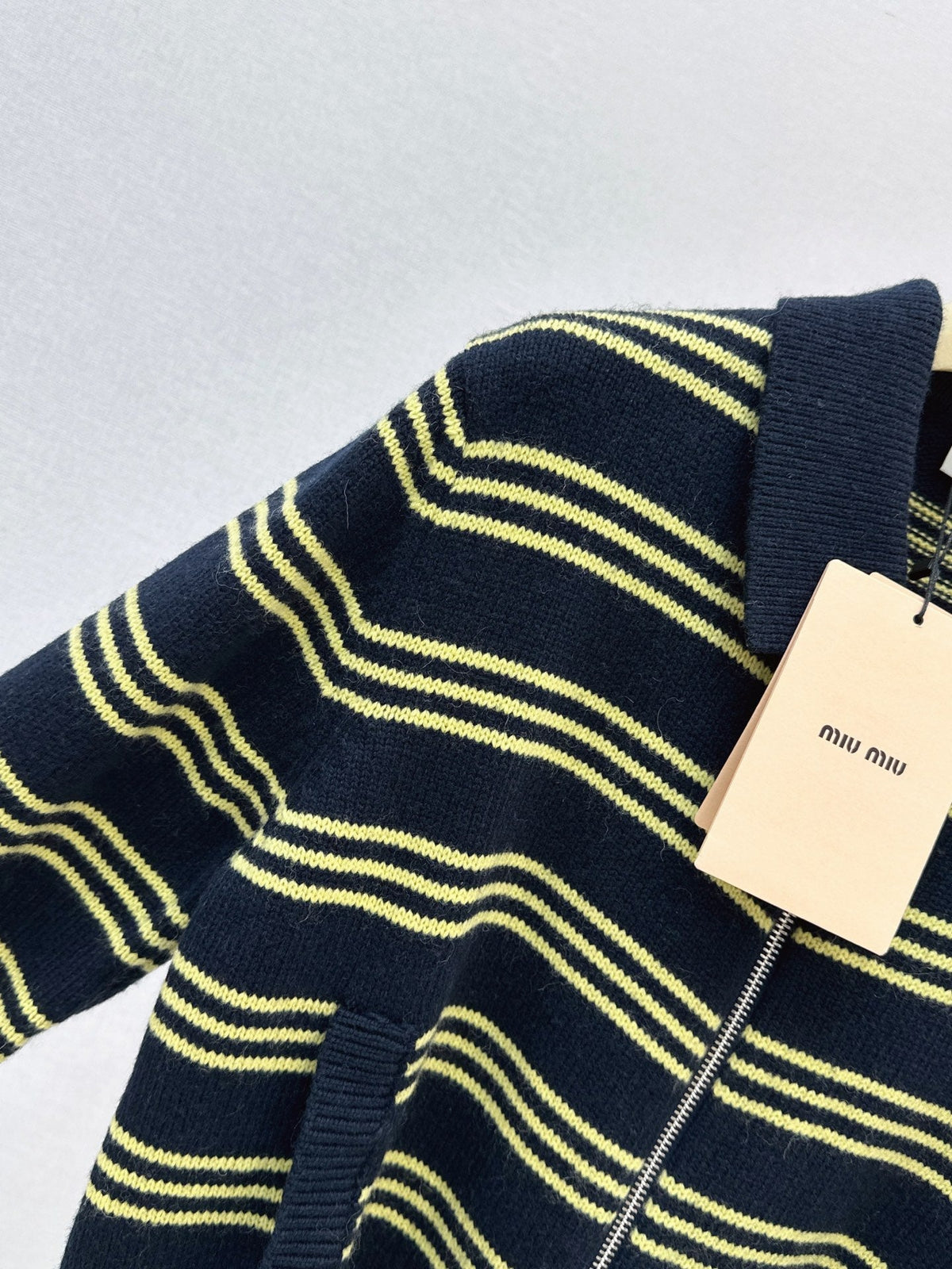 26FW New Striped Knit Cardigan with Collar 🖤