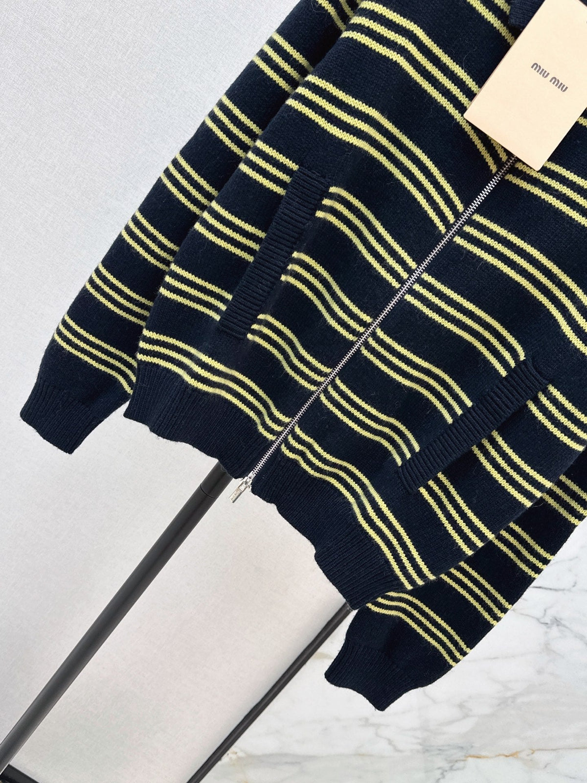 26FW New Striped Knit Cardigan with Collar 🖤