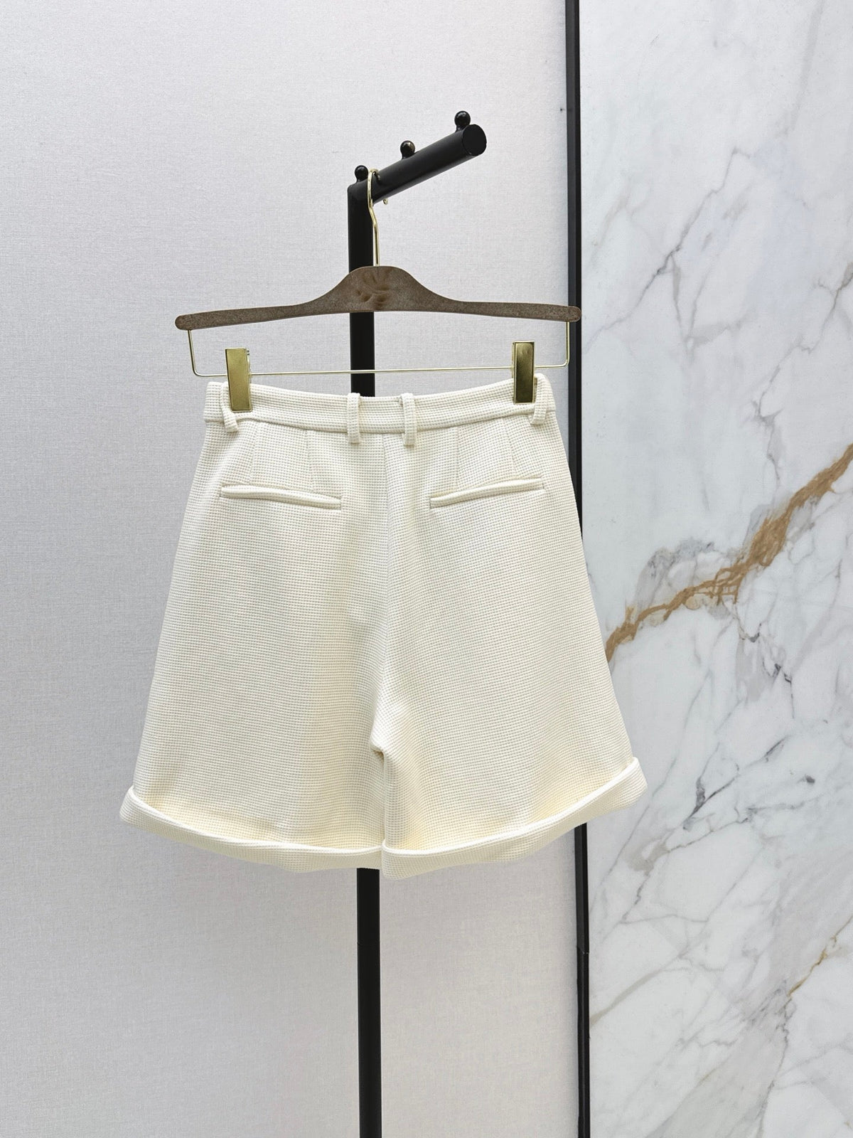 🔥Highest Quality🔥26FW New Cream Waffle-Knit Straight-Leg Shorts 🤍