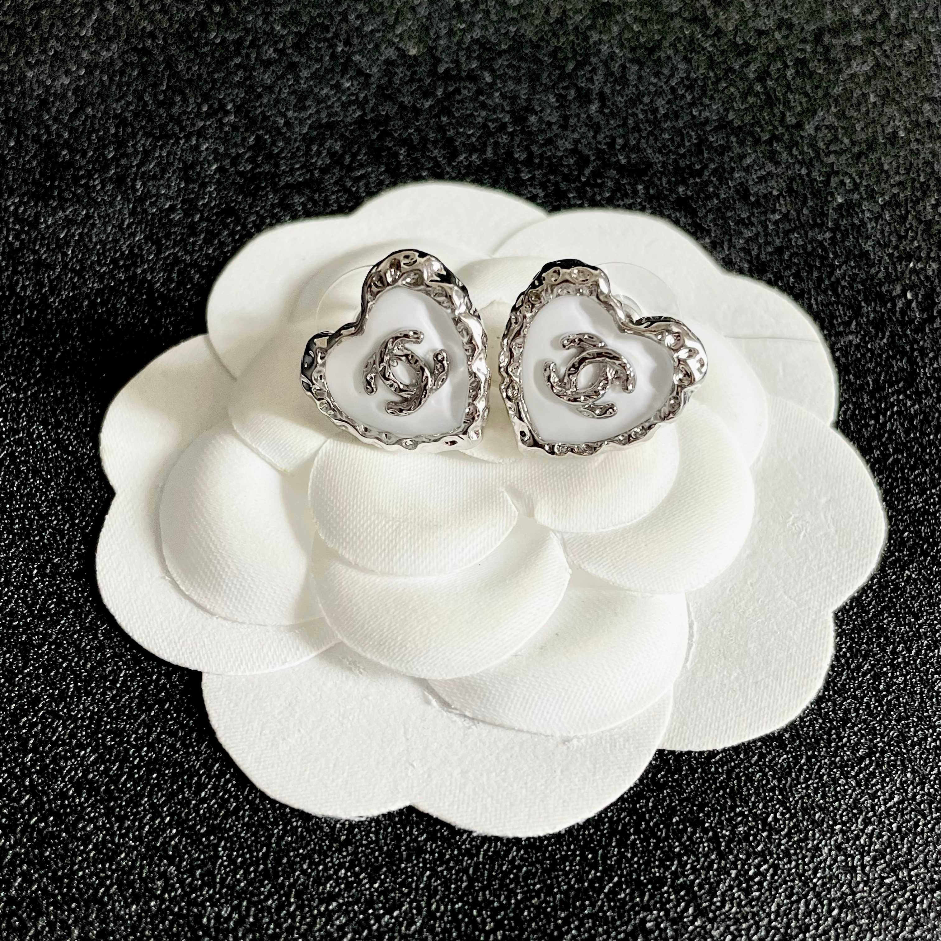🔥HOT🔥 26FW New Double-C Logo Stud Earrings