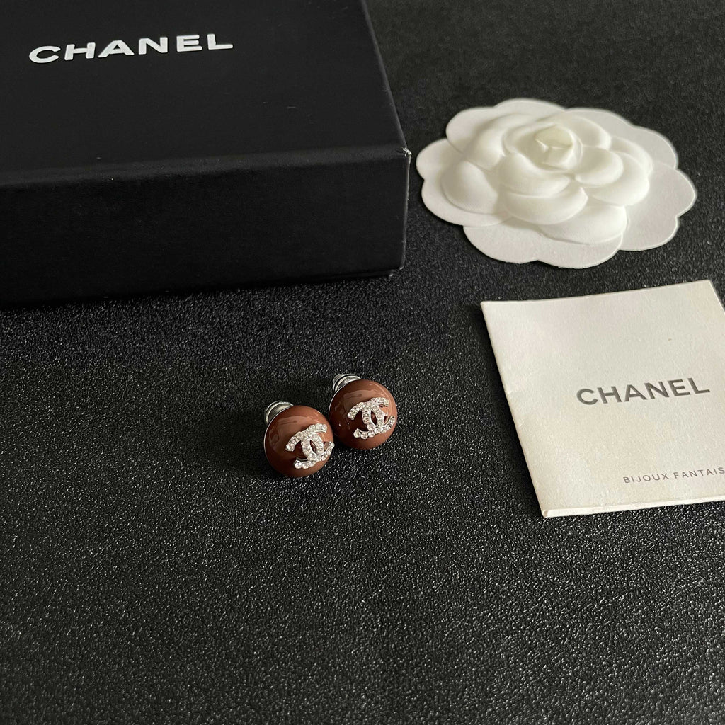 26FW New Double-C Chocolate-Colored Stud Earrings
