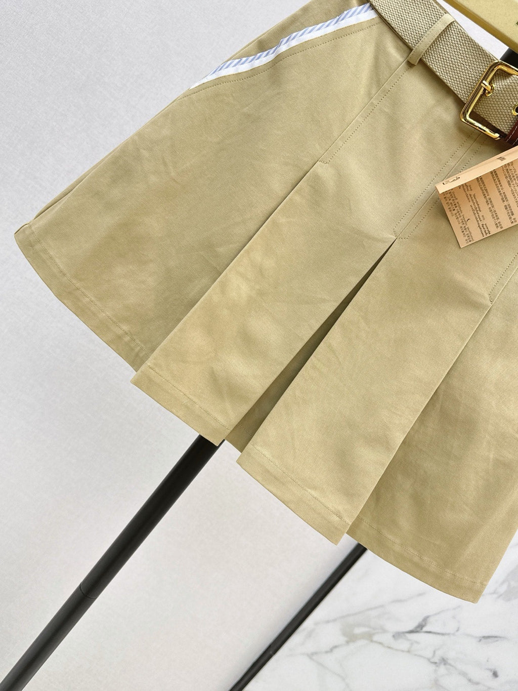 New FW Pleated A-Line Skirt 🤎
