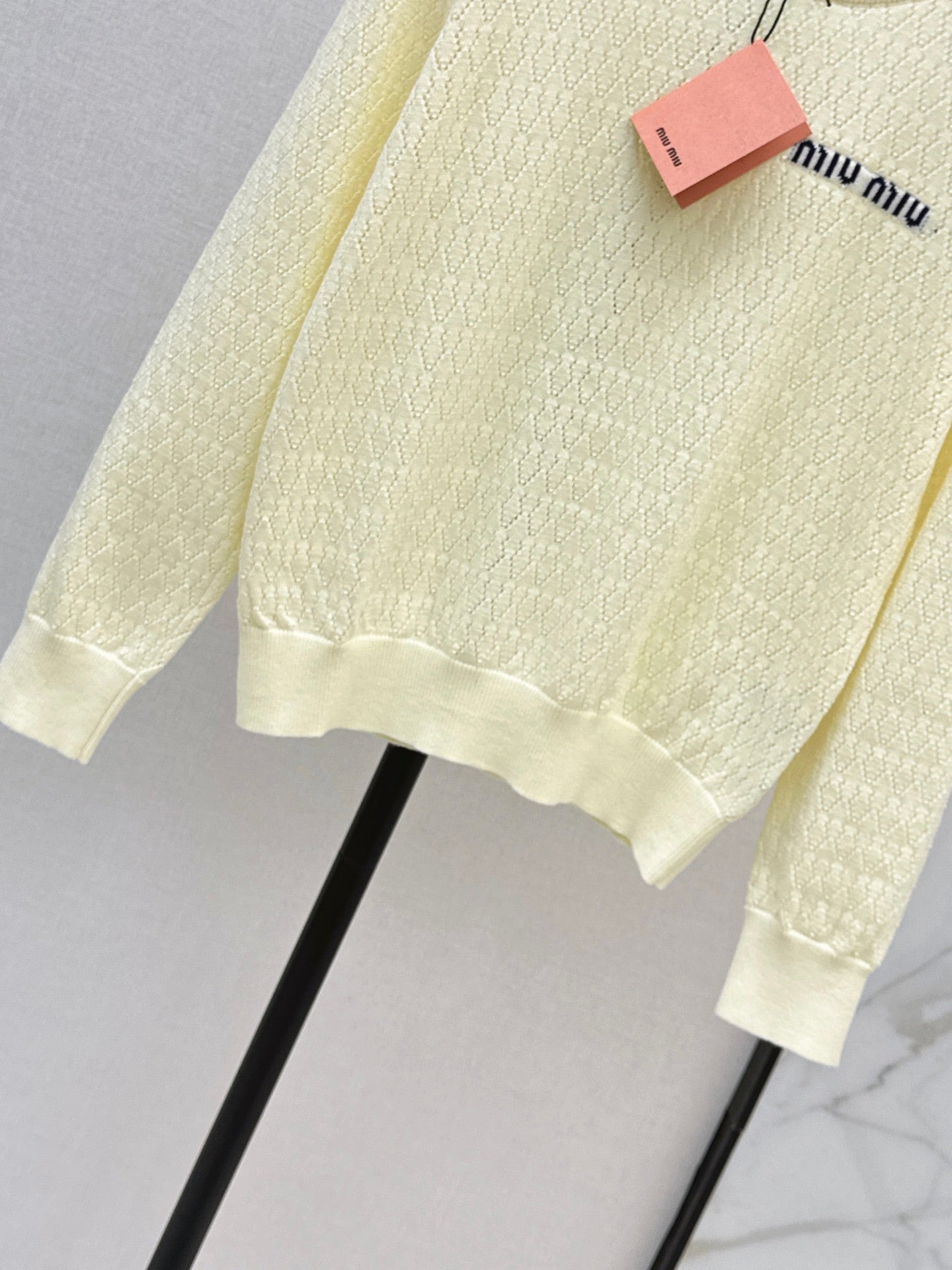 26FW New Classic Versatile Sweater 🤍