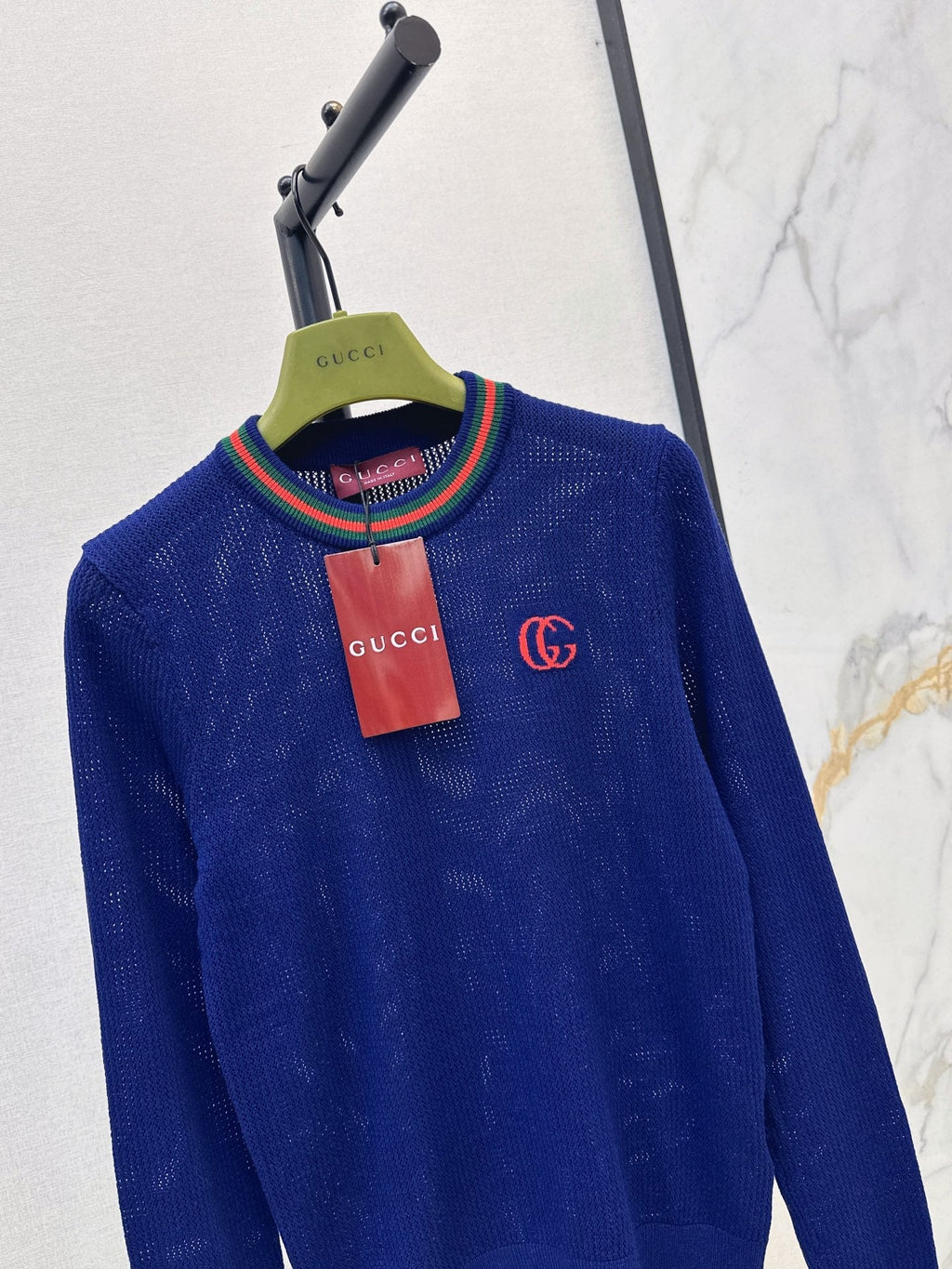26FW New Classic Crew-Neck Sweater 🤍
