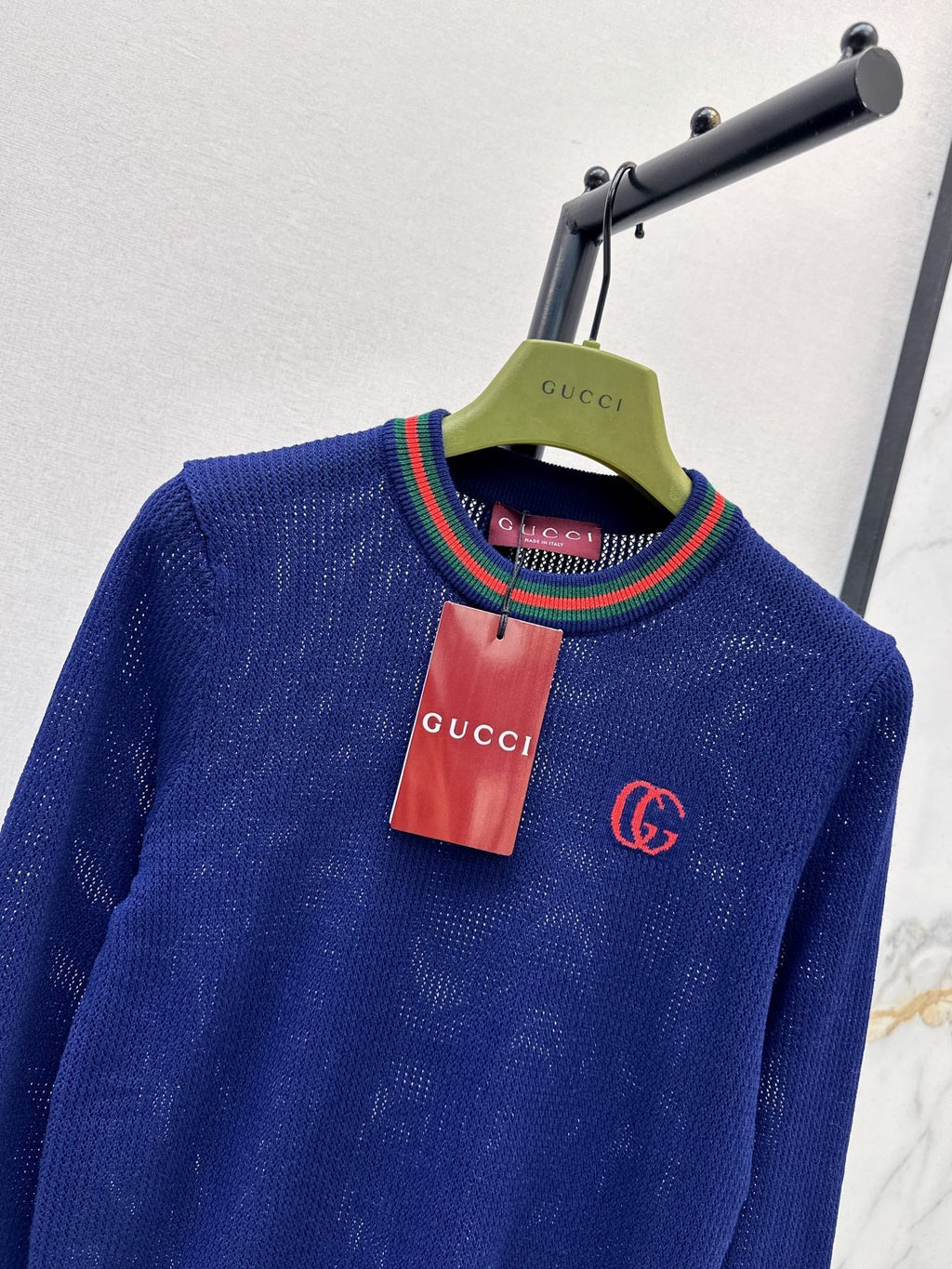 26FW New Classic Crew-Neck Sweater 🤍