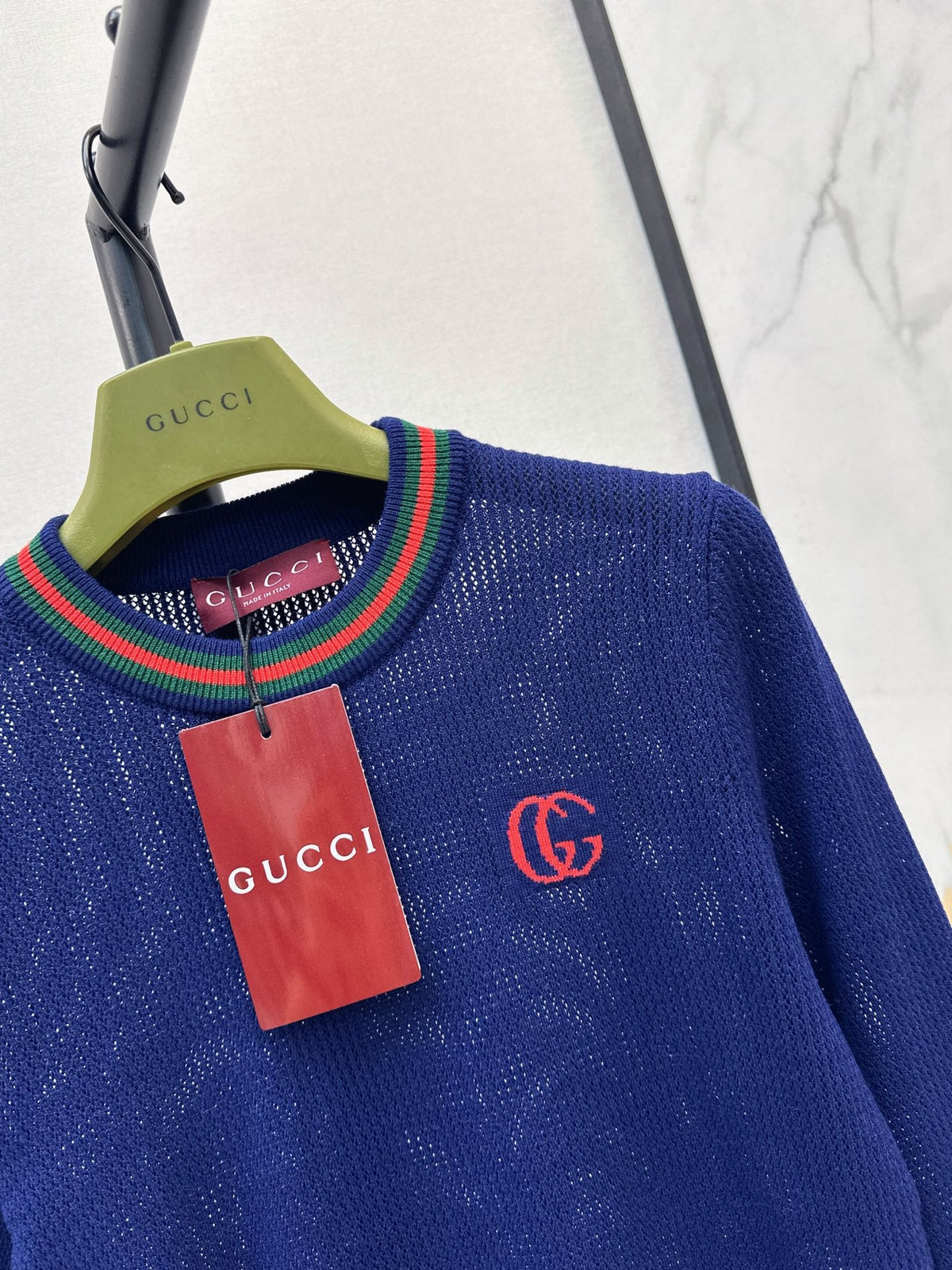 26FW New Classic Crew-Neck Sweater 🤍