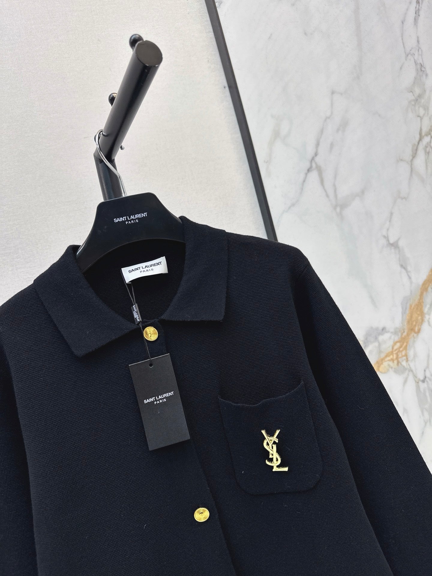 26FW New Gold Brooch-Embellished Collared Knit Cardigan 🖤