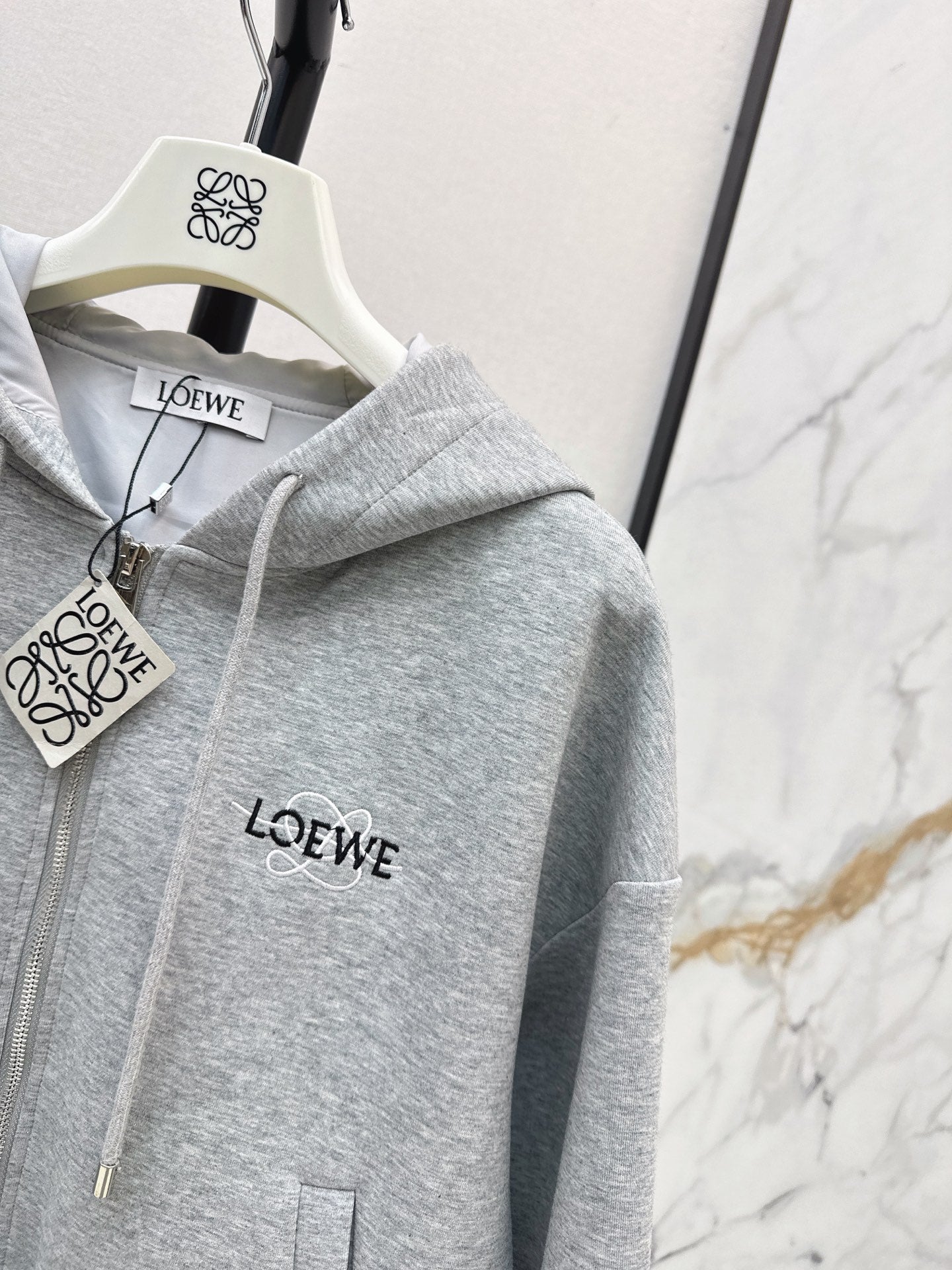 26FW New Logo-Embellished Hooded Jacket 🩶