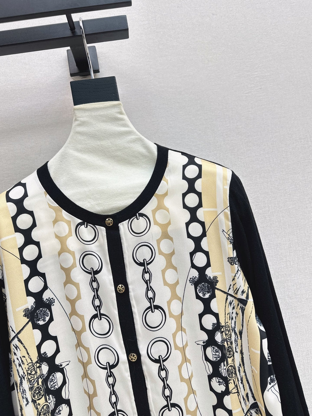 26FW New Long-Sleeve Knit Cardigan with Mixed Prints 🖤
