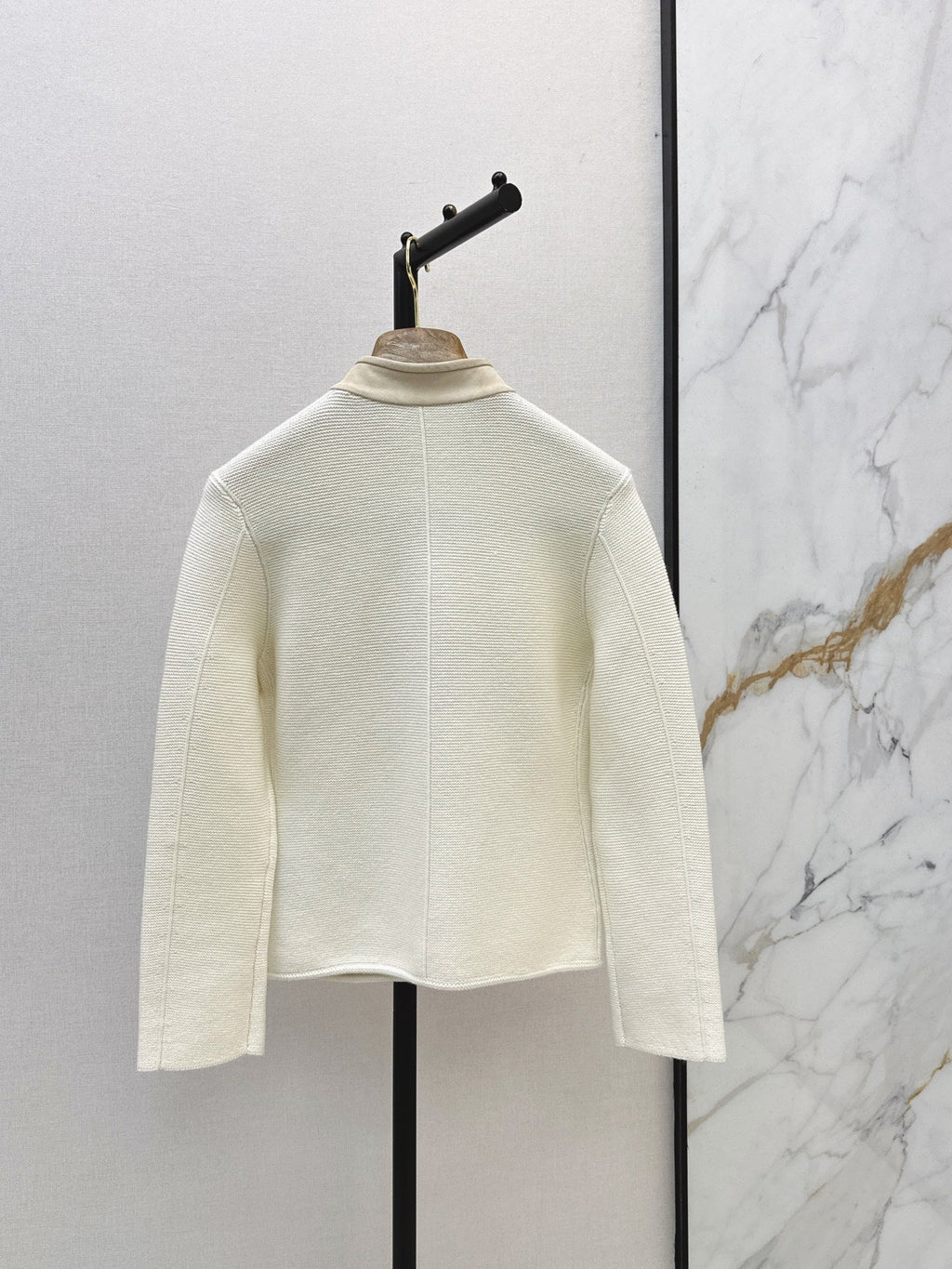 🔥Highest Quality🔥26FW New: Custom-design knit jacket featuring a blend of cashmere and suede 🤎