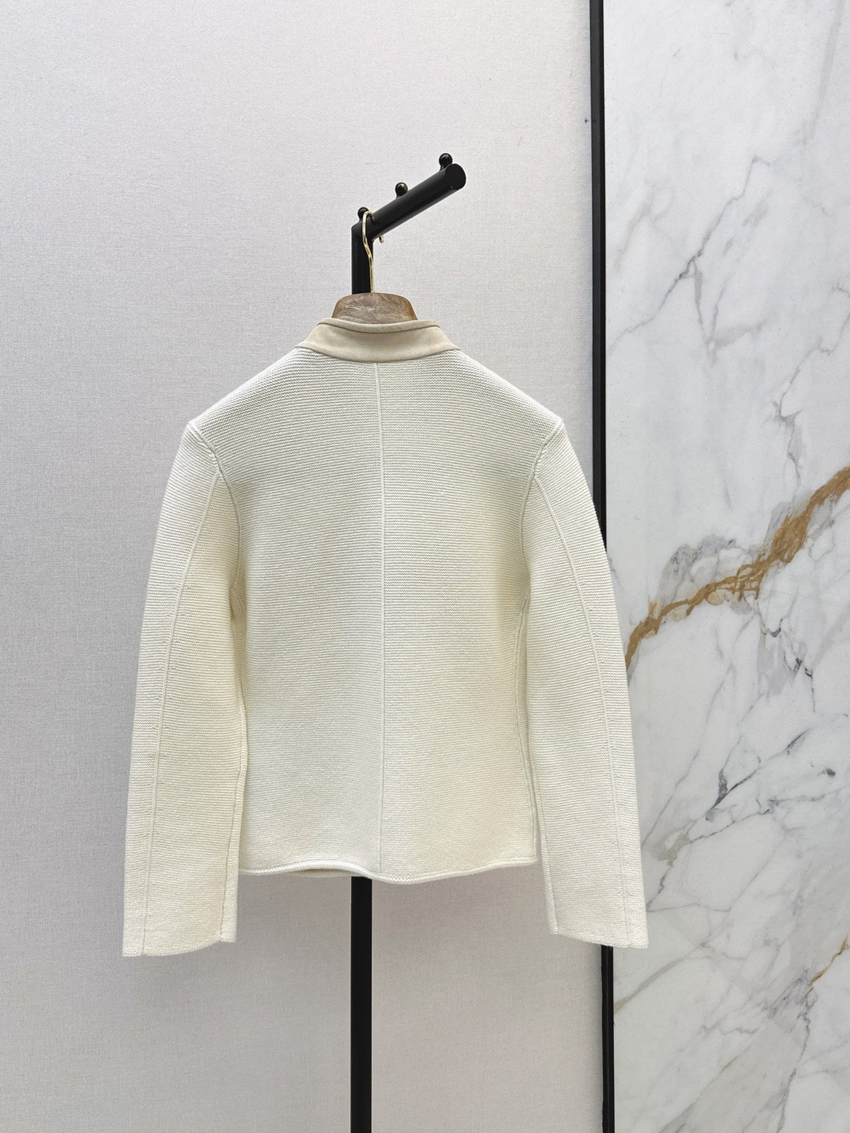 🔥Highest Quality🔥26FW New: Custom-design knit jacket featuring a blend of cashmere and suede 🤎