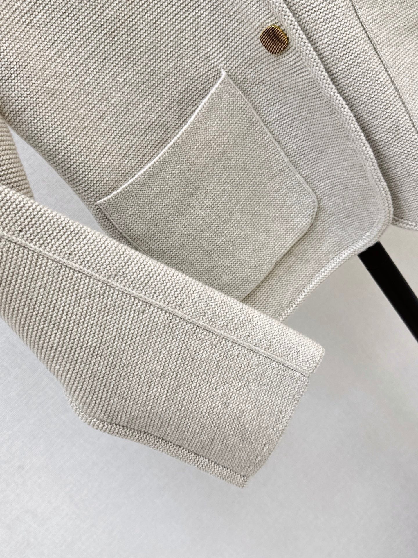 🔥Highest Quality🔥26FW New: Custom-design knit jacket featuring a blend of cashmere and suede 🤎