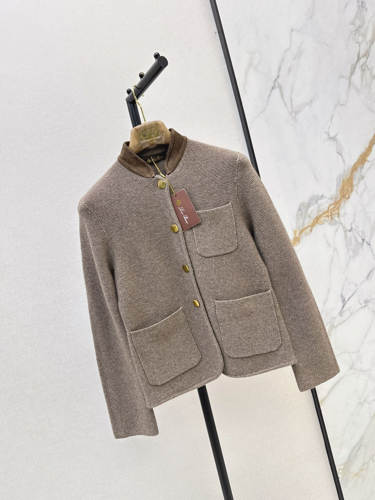 🔥Highest Quality🔥26FW New: Custom-design knit jacket featuring a blend of cashmere and suede 🤎