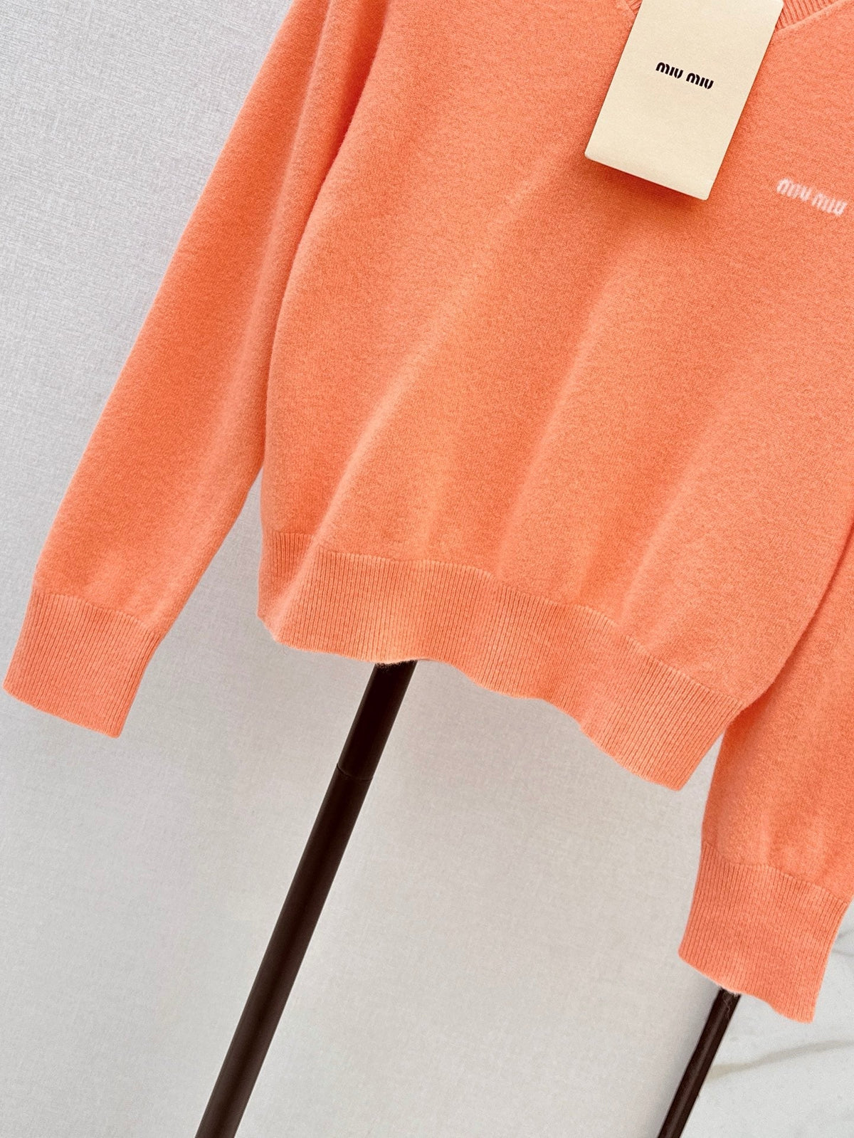 26FW New Loose-Fit Crewneck Sweater 💛