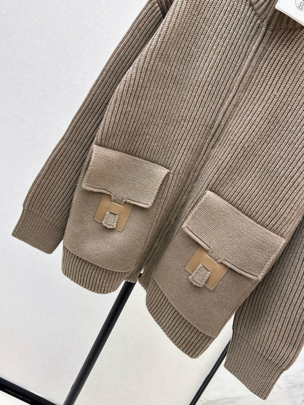 🔥Highest Quality🔥26FW New Classic Wool Knit Jacket with H-Pattern Pocket Detail 🖤